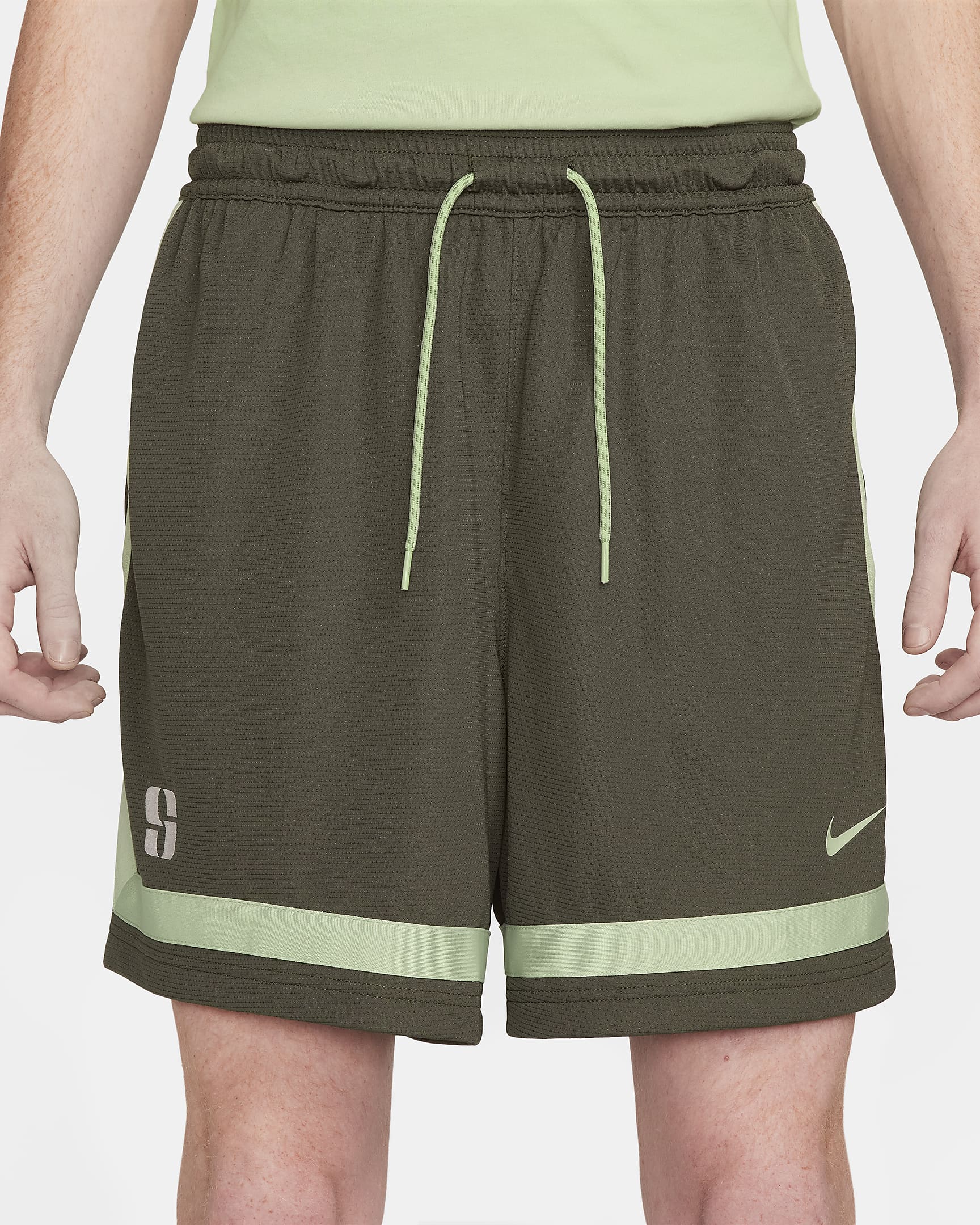 Shorts de básquetbol Sabrina Dri-FIT - Caqui militar/Pulpa dulce/Verde aceite/Pulpa dulce