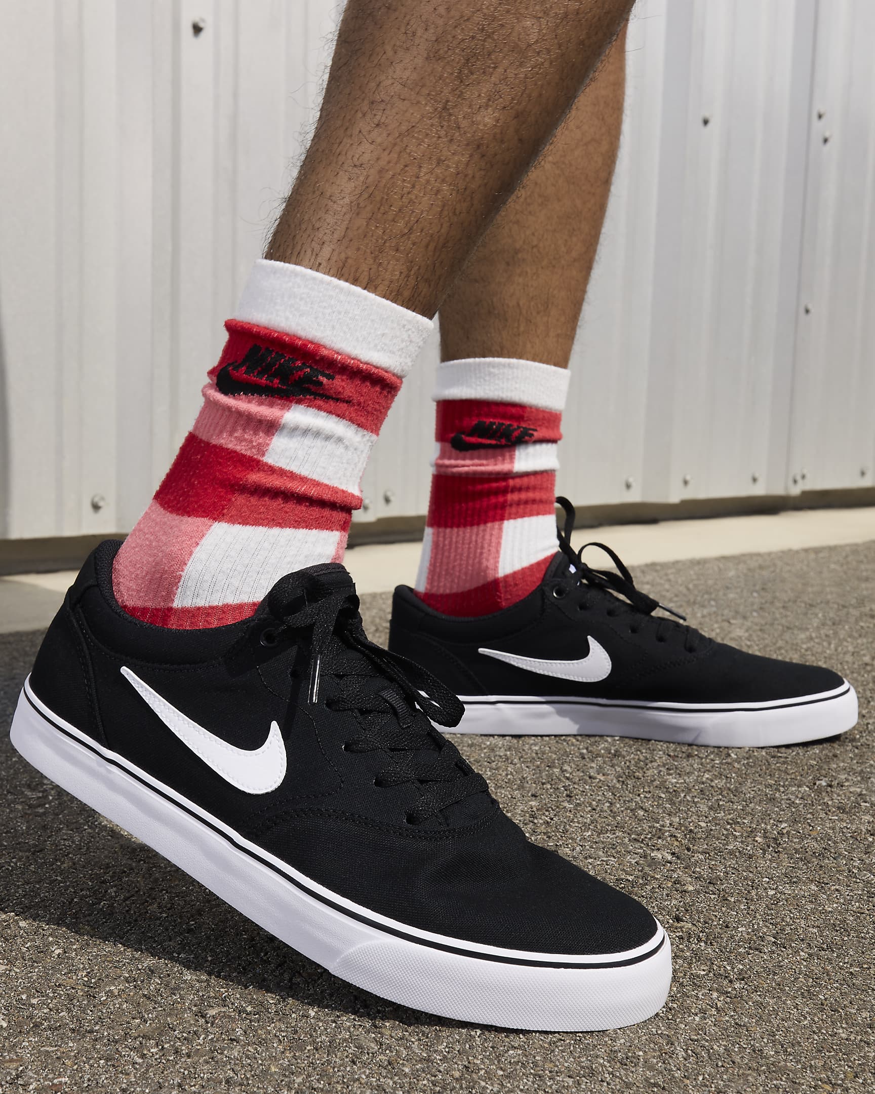 Nike SB Chron 2 Canvas Skate Shoe - Black/Black/White