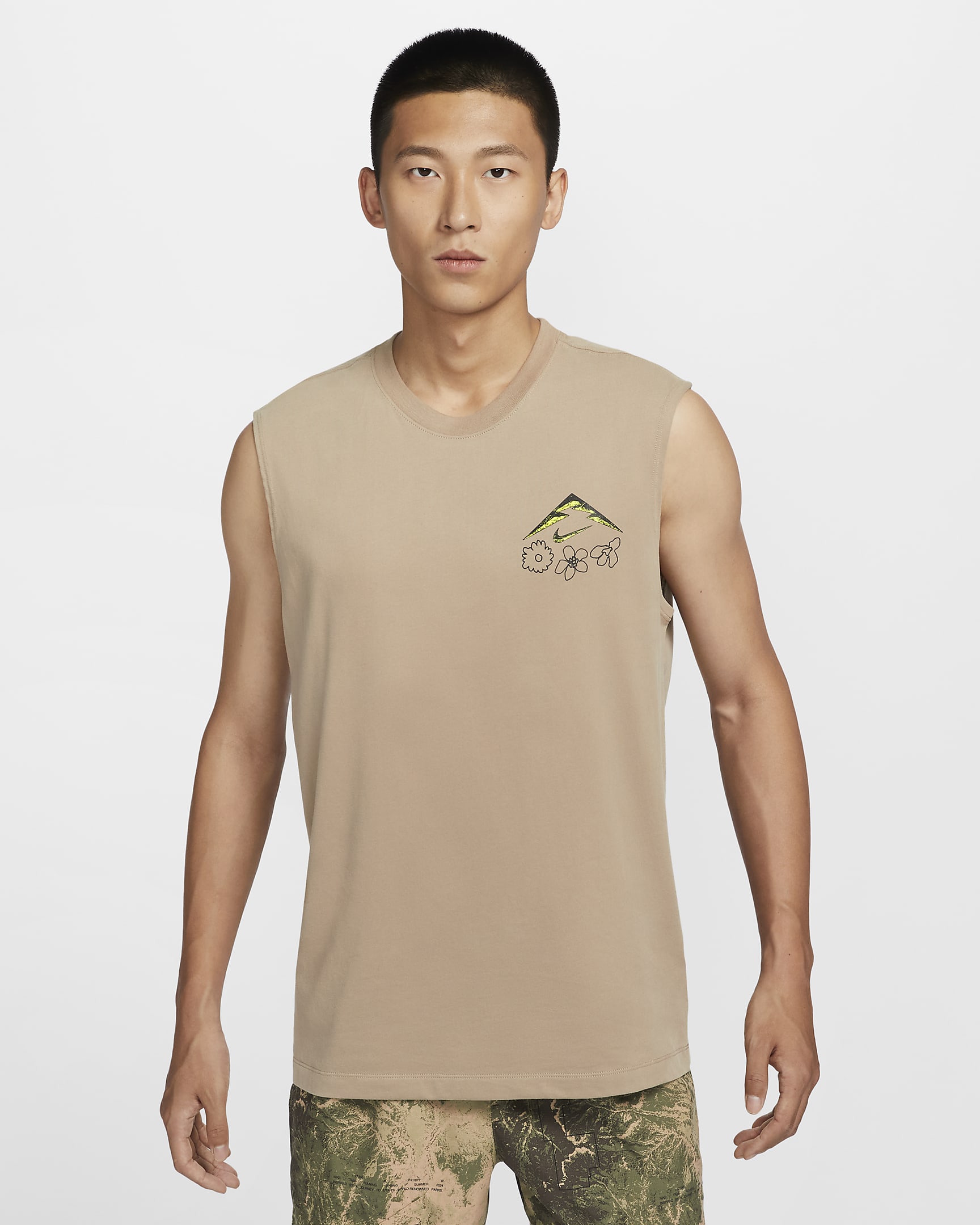 เสื้อยืดวิ่งแขนกุดผู้ชาย Dri-FIT Nike - Khaki