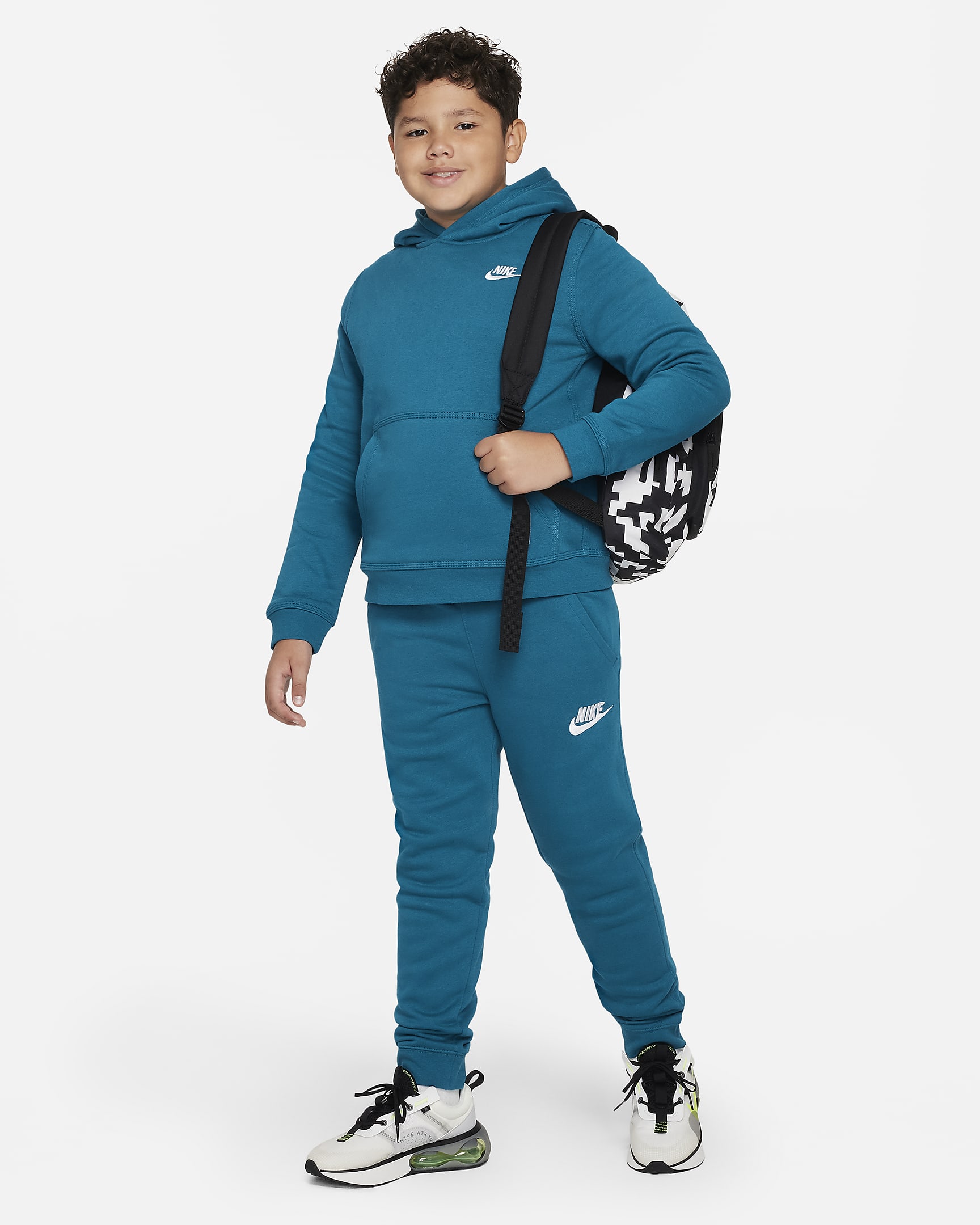 Nike Sportswear Club Fleece Big Kids' (Boys') Joggers (Extended Size ...