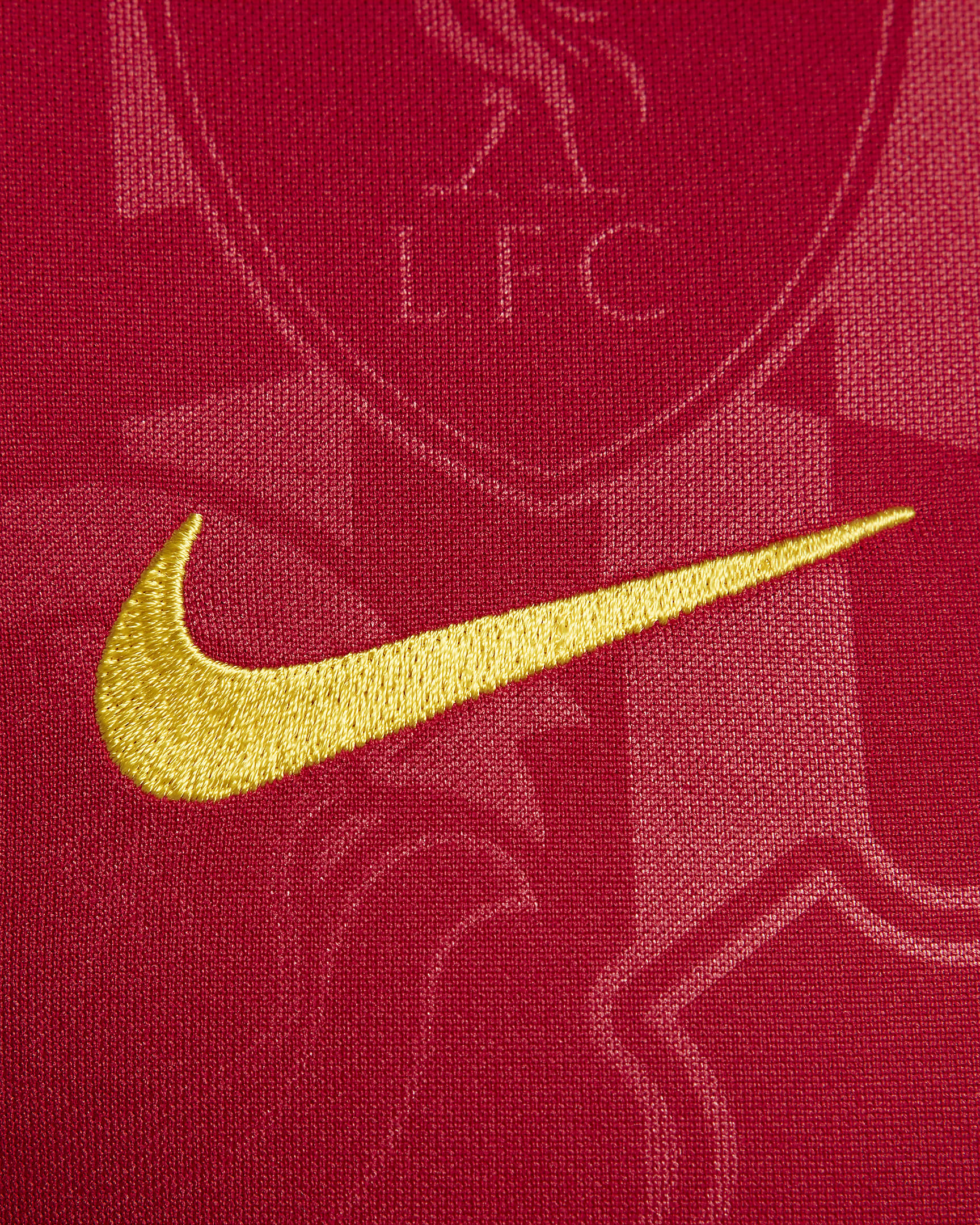 Liverpool FC Academy Pro 男款 Nike Dri-FIT 足球預賽短袖上衣 - Gym Red/Chrome Yellow/Chrome Yellow