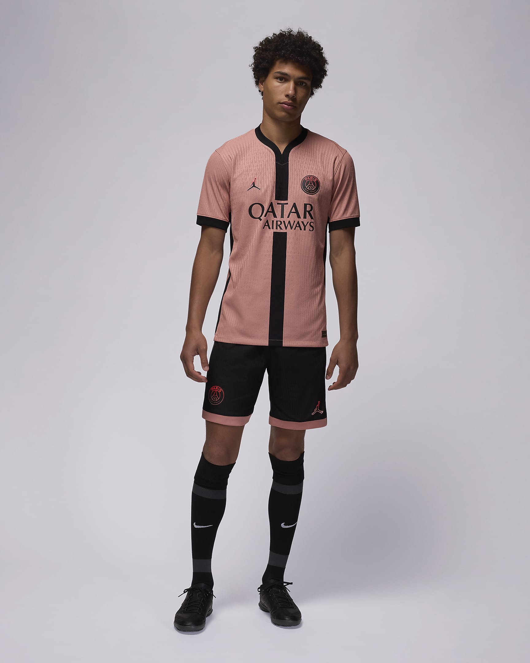 Męska koszulka piłkarska Authentic Jordan Dri-FIT ADV Paris Saint-Germain Match 2024/25 (wersja trzecia) - Rust Pink/Czerń/Czerń