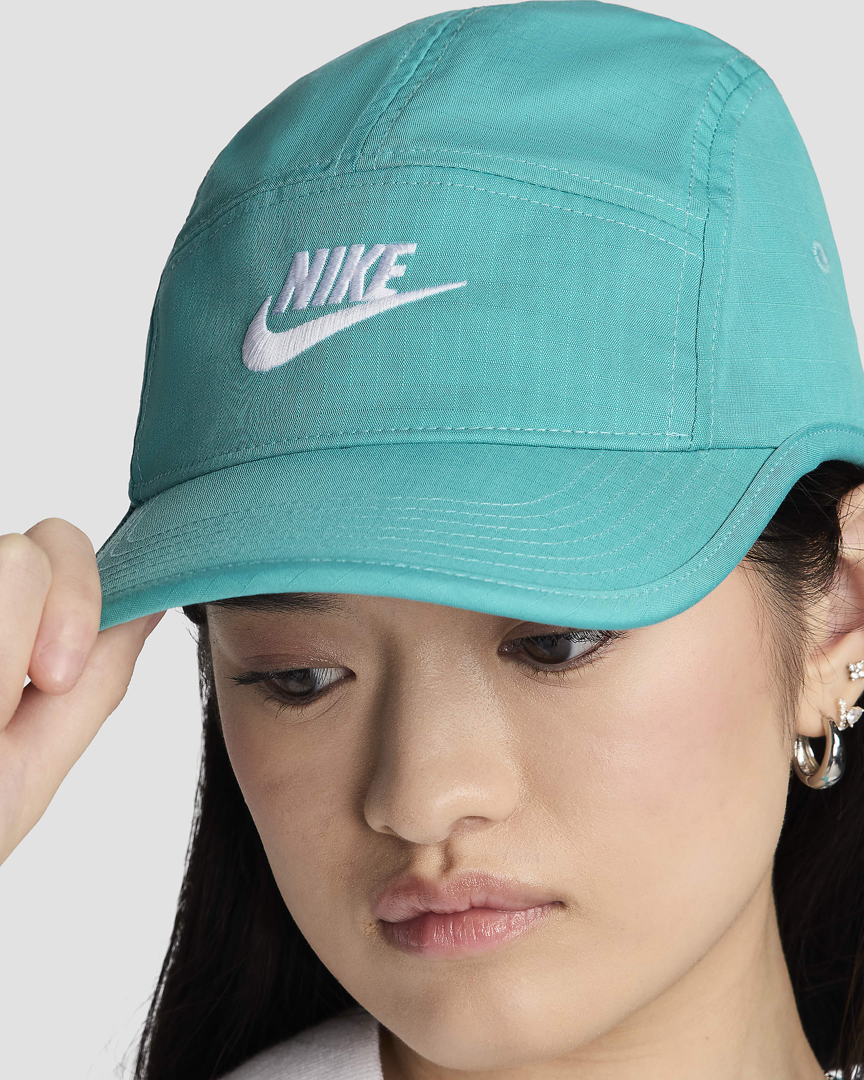 Nike Club unstrukturierte Futura Cap - Dusty Cactus/Weiß