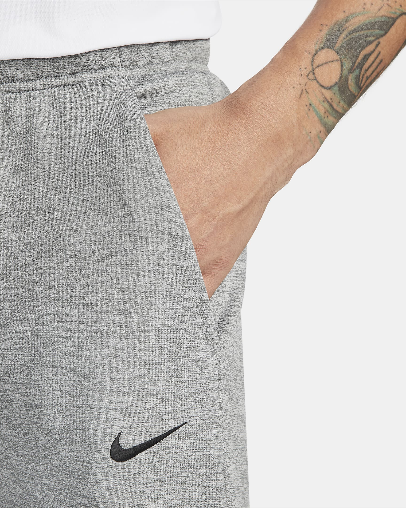 Pantalon de fitness fuselé Therma-FIT Nike Therma pour homme - Dark Grey Heather/Particle Grey/Noir