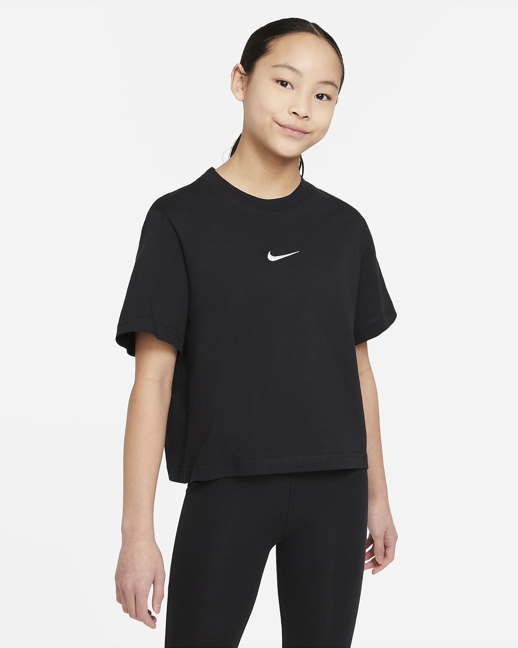 Nike Sportswear Older Kids' (Girls') T-Shirt - Black/White