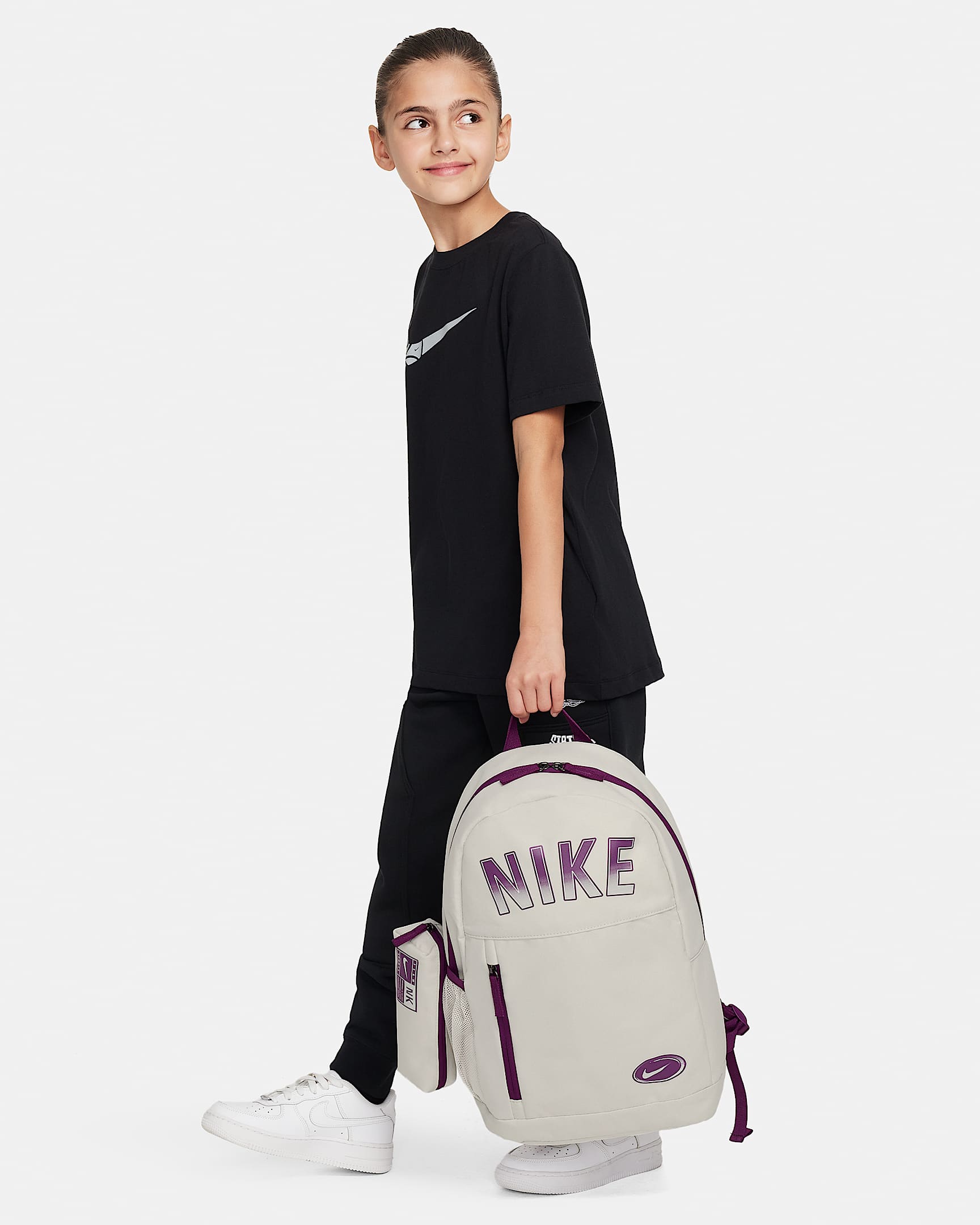 Nike Elemental Kids' Backpack (20L).