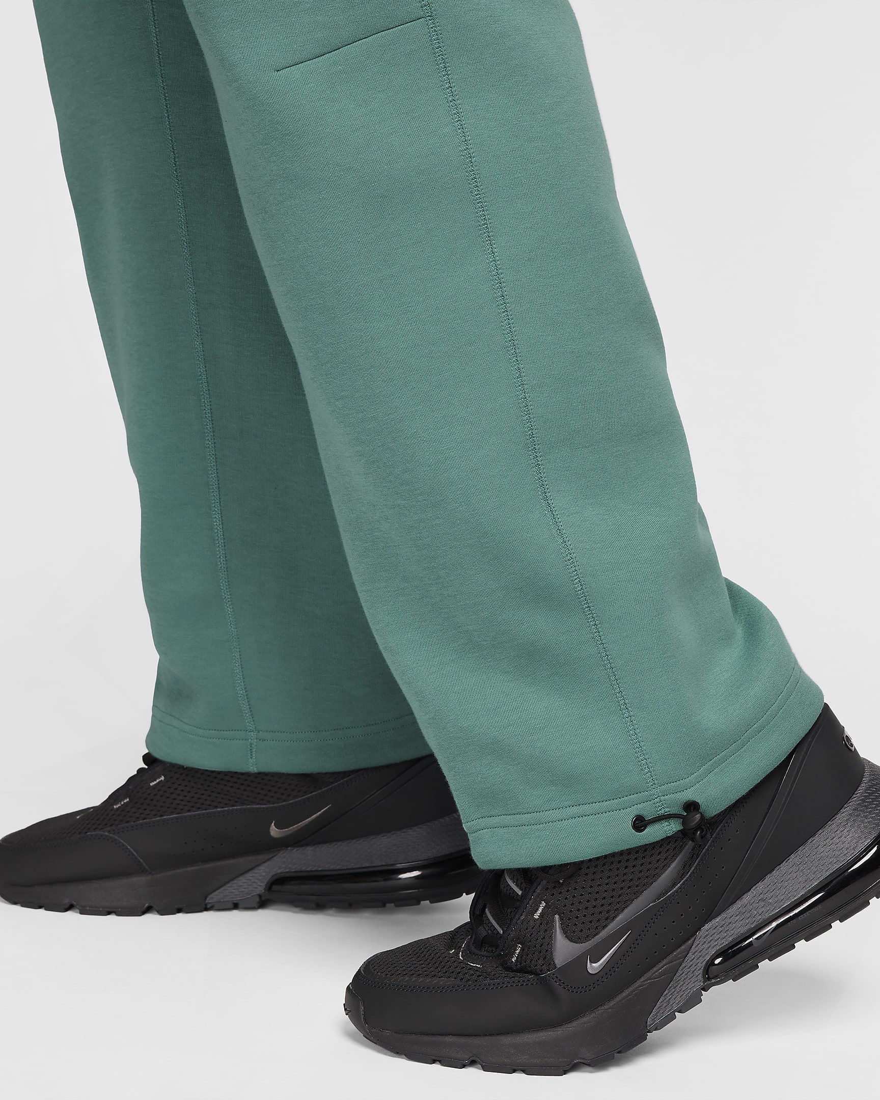 Nike Sportswear Tech Fleece Men's Open-Hem Sweatpants - Bicoastal/Black