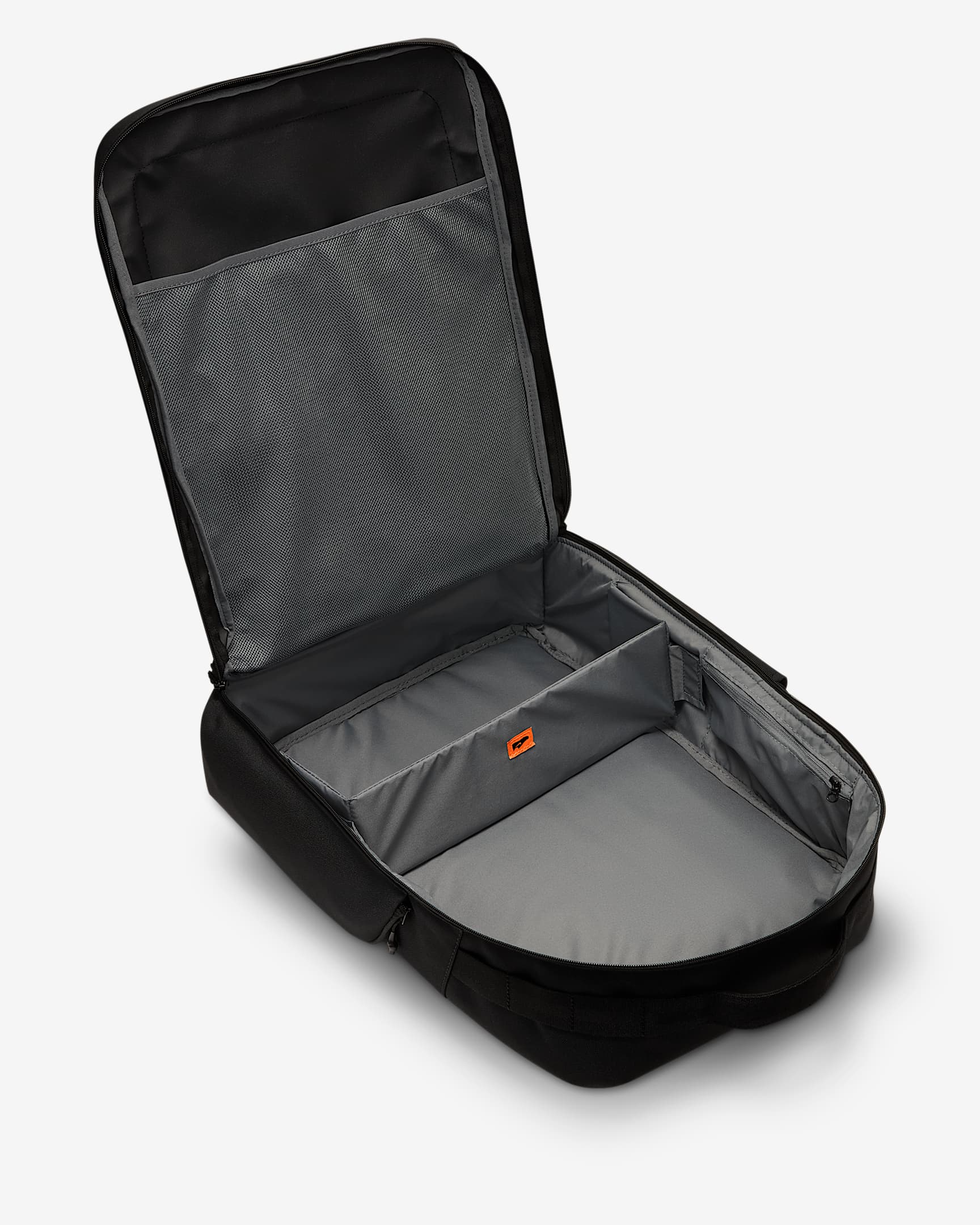 Nike Utility Elite Backpack (37L).