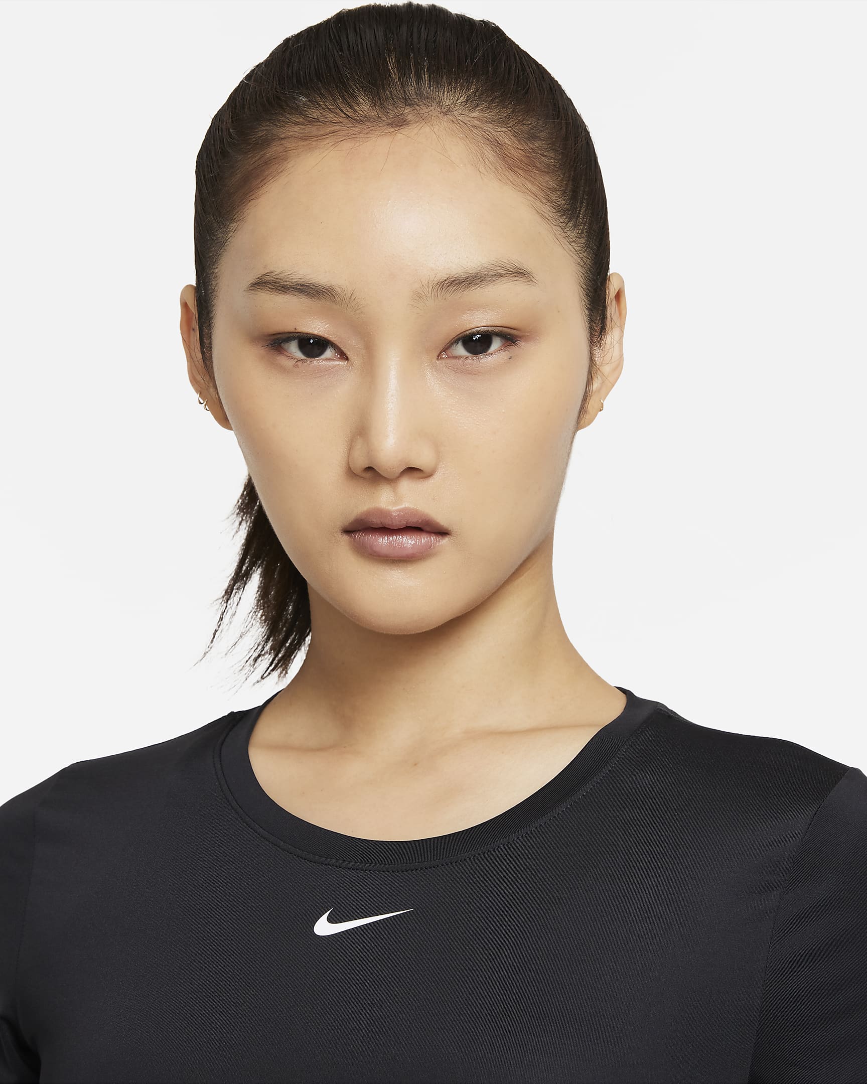Nike Dri-FIT One Women's Slim-Fit Short-Sleeve Top. Nike PH