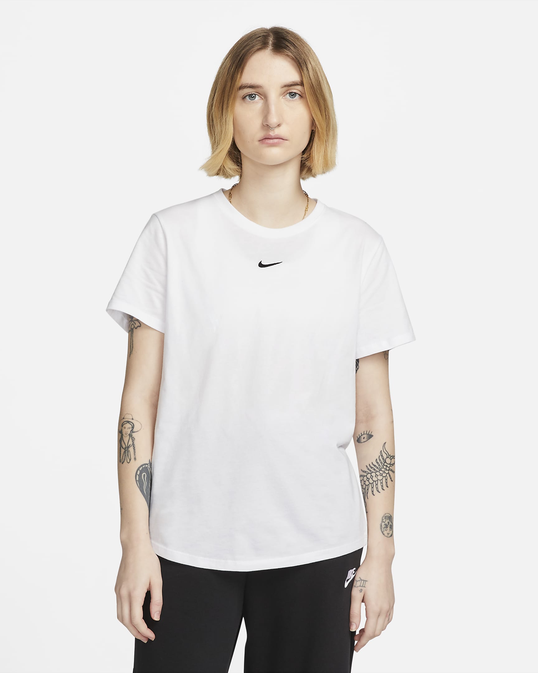 Nike Sportswear Essential Damen-T-Shirt - Weiß