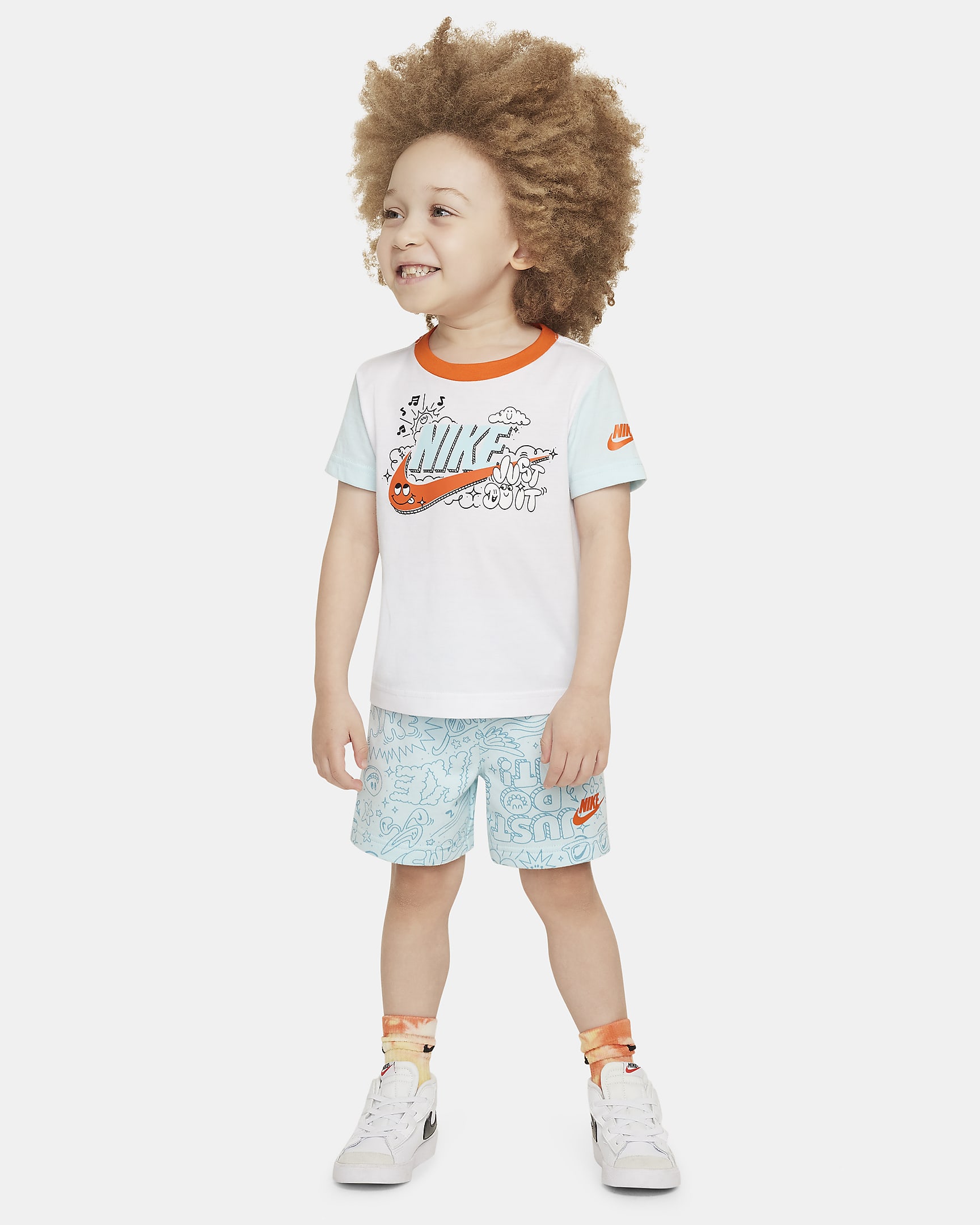 Nike Sportswear Create Your Own Adventure Toddler T-Shirt and Shorts ...