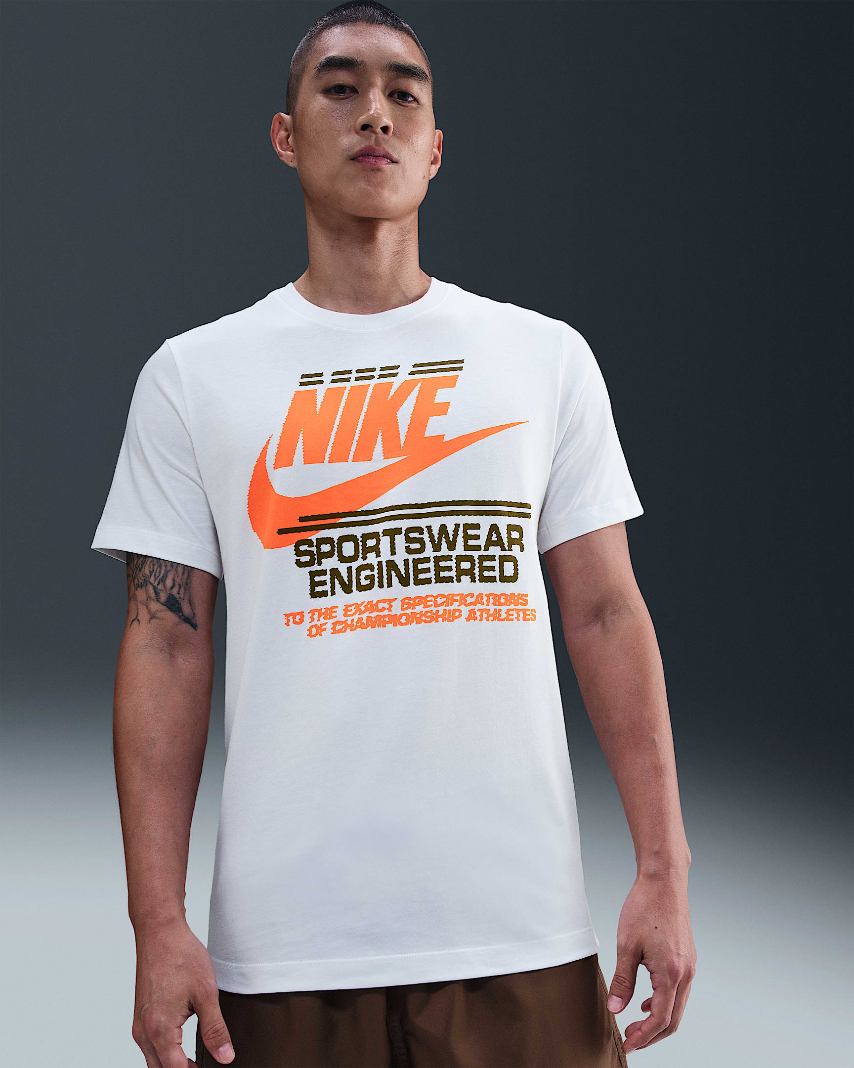 Nike Sportswear Men's T-Shirt - White