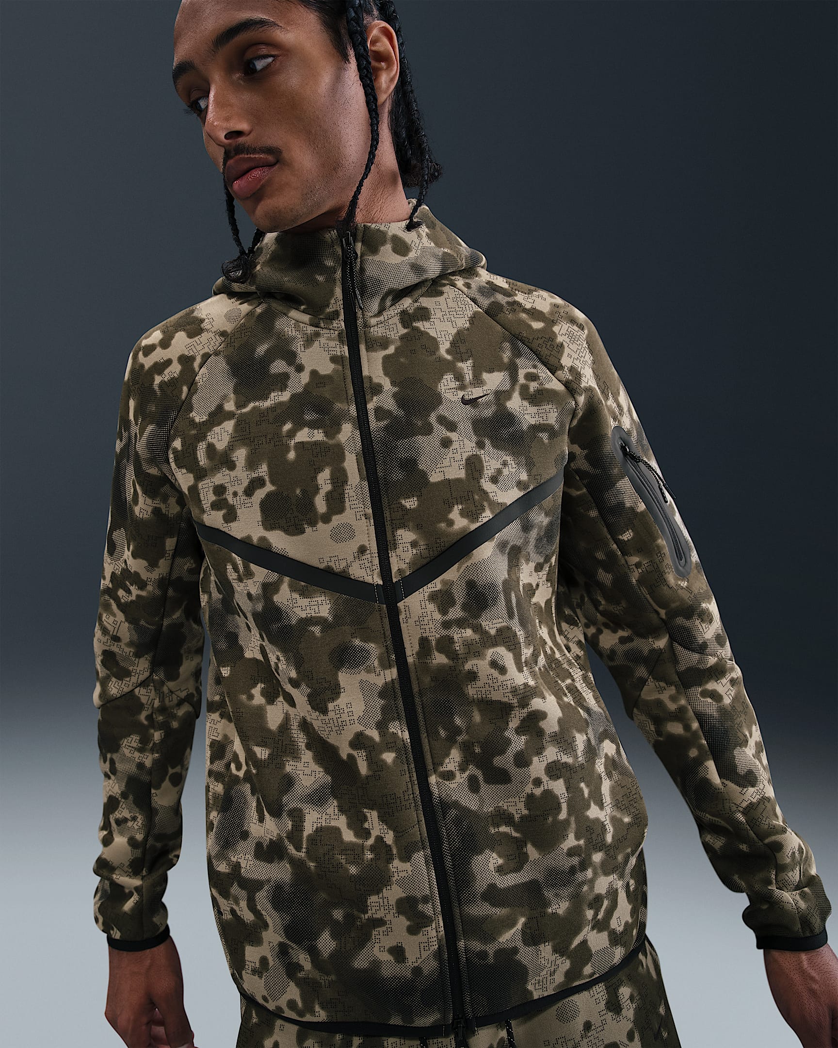 Nike Tech Men's Full-Zip Fleece Camo Windrunner Jacket - Neutral Olive/Black