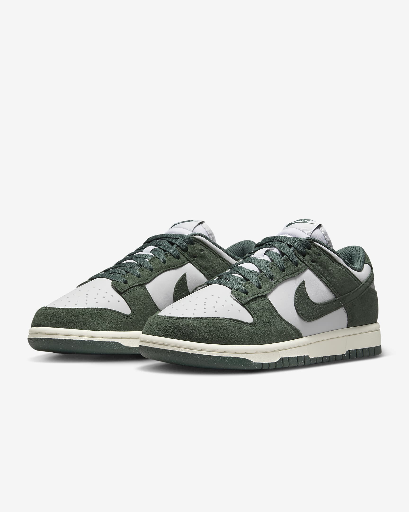 รองเท้าผู้หญิง Nike Dunk Low - Photon Dust/Sail/ขาว/Vintage Green