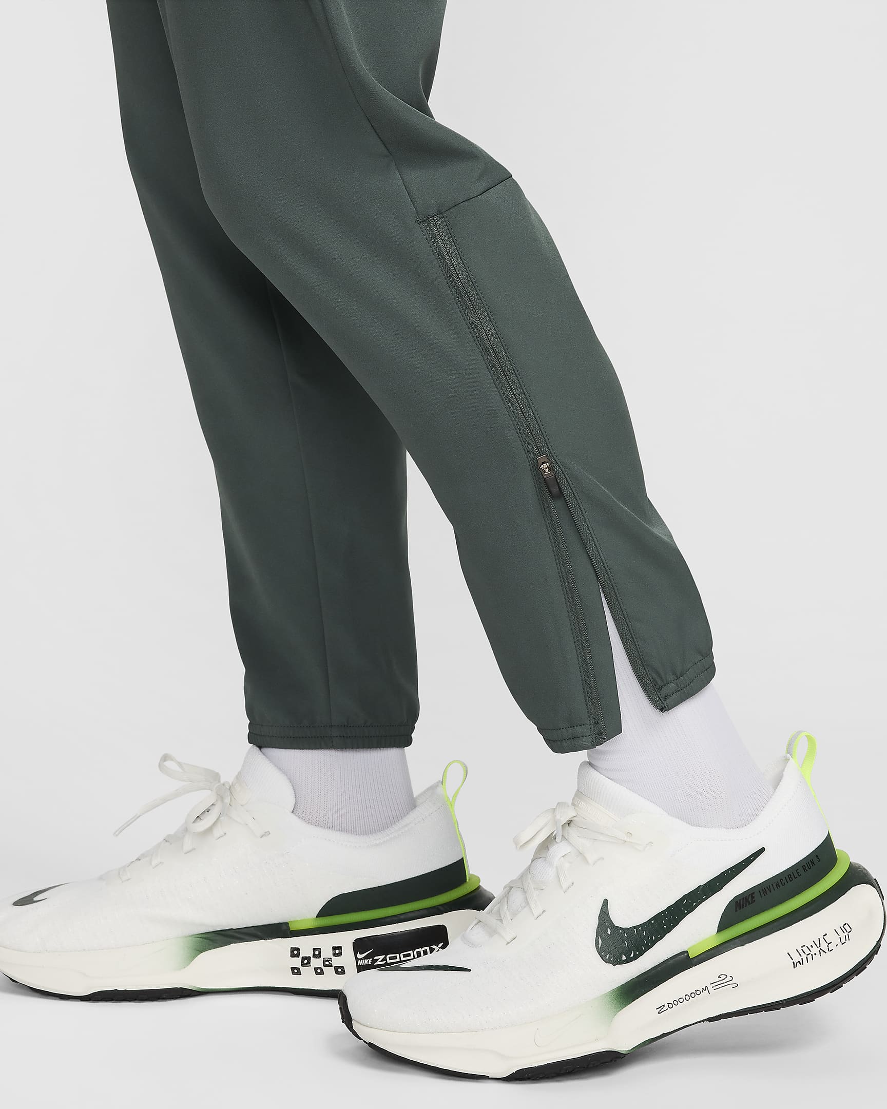 Nike Challenger Men's Dri-FIT Woven Running Trousers - Vintage Green/Black