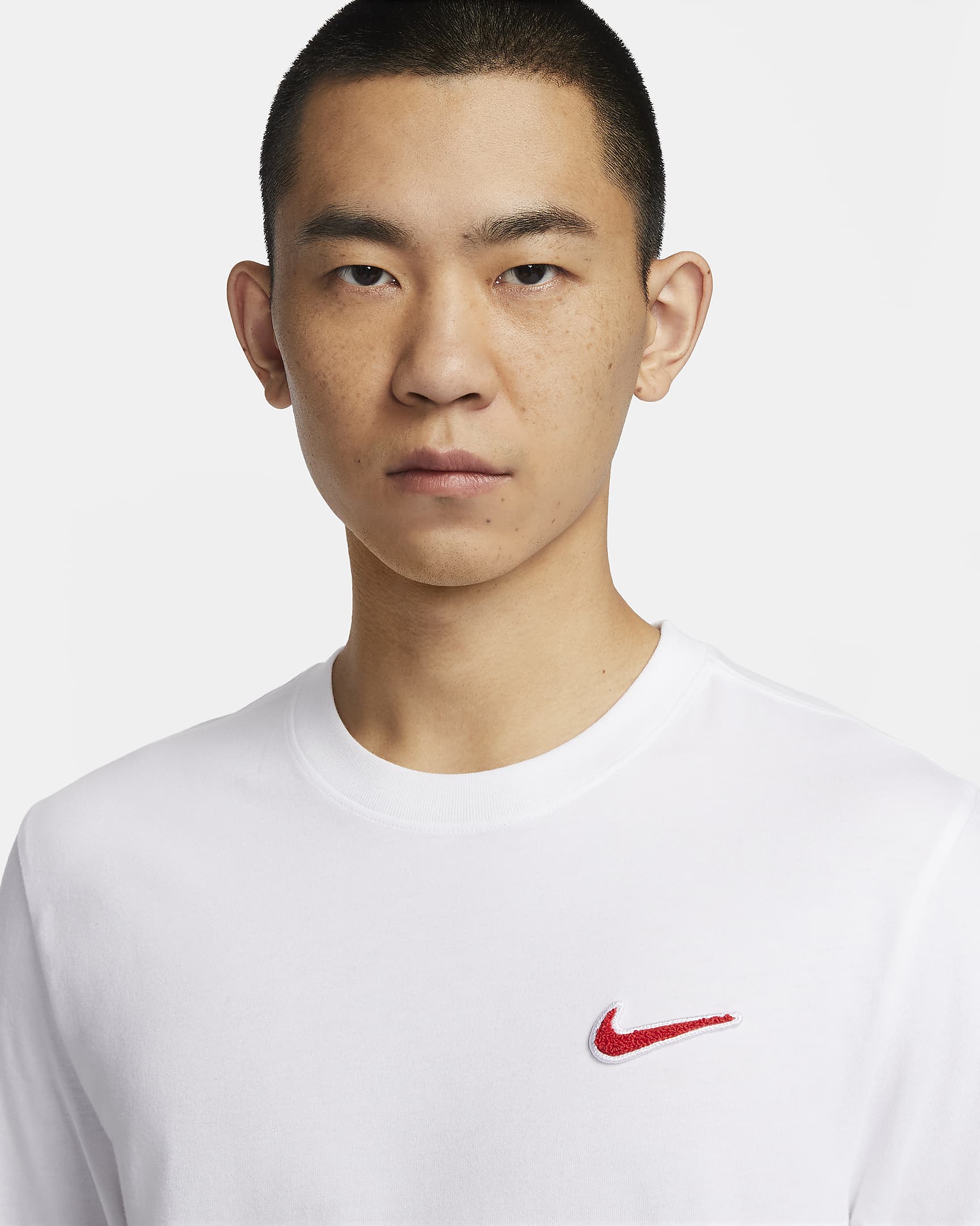 Nike Sportswear Long-Sleeve T-Shirt. Nike IN