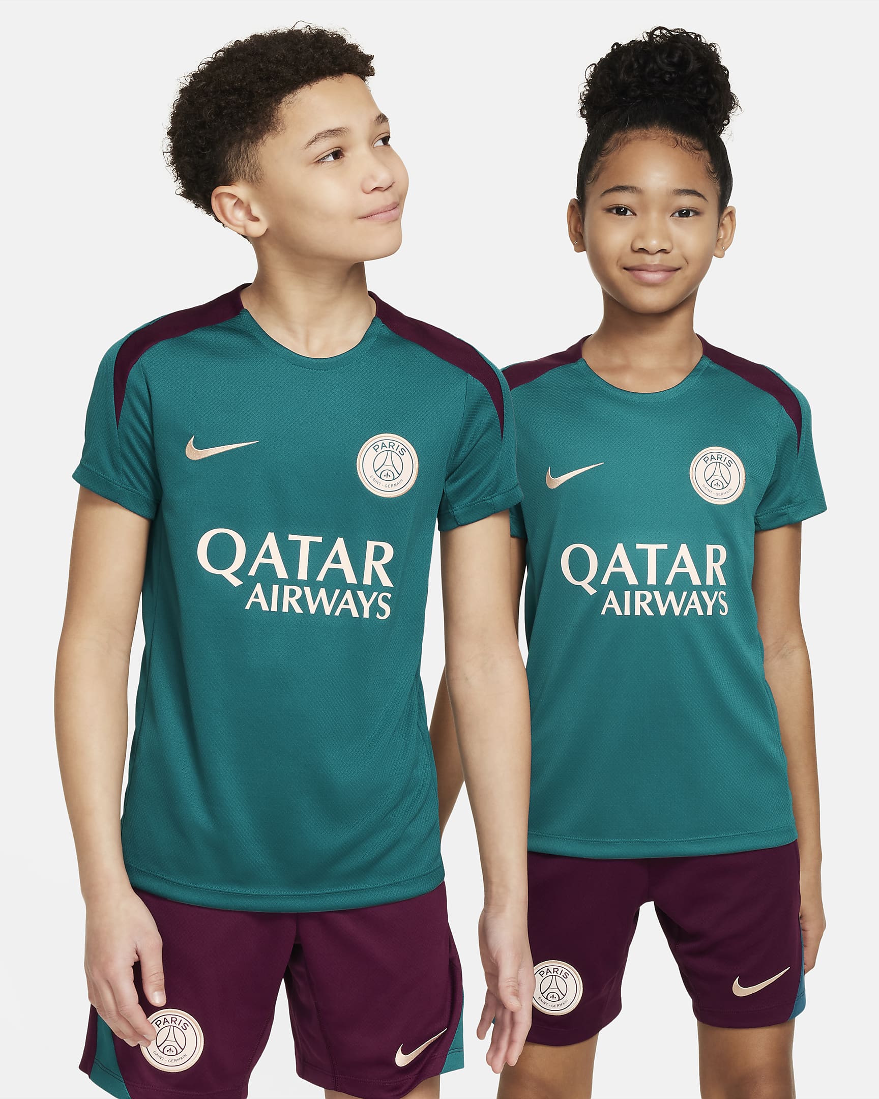 Paris Saint-Germain Strike Nike Dri-FIT knit voetbaltop met korte mouwen voor kids - Geode Teal/Geode Teal/Bordeaux/Guava Ice