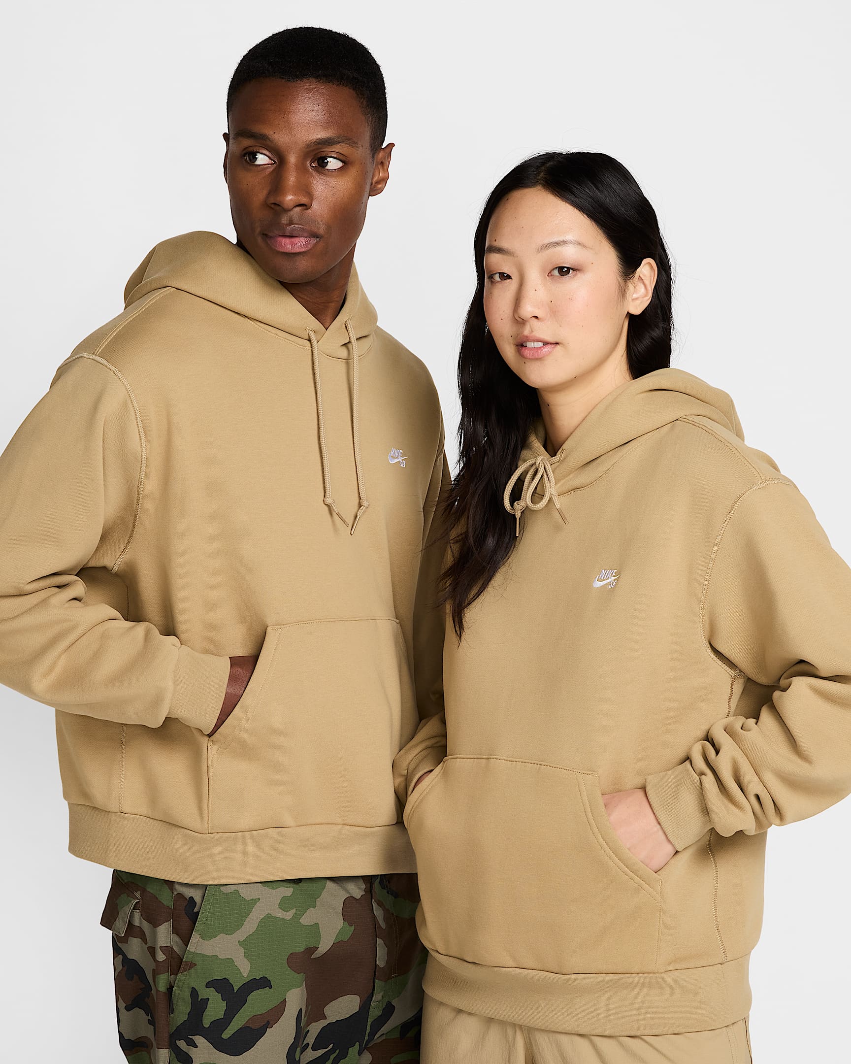 Sweat à capuche de skateboard en tissu Fleece Nike SB - Parachute Beige/Blanc