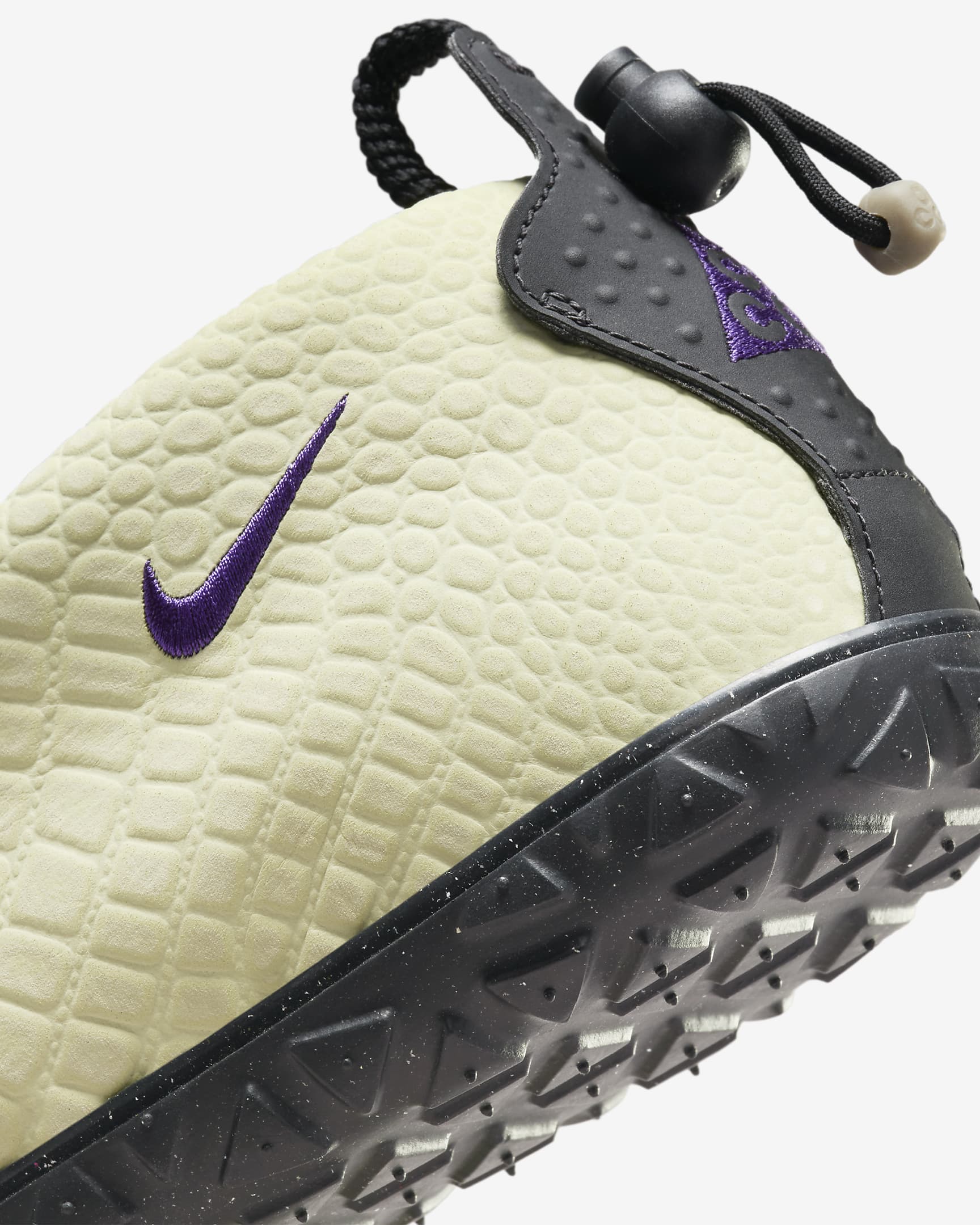 Nike ACG Moc Premium Men's Shoes - Olive Aura/Olive Aura/Black/Field Purple