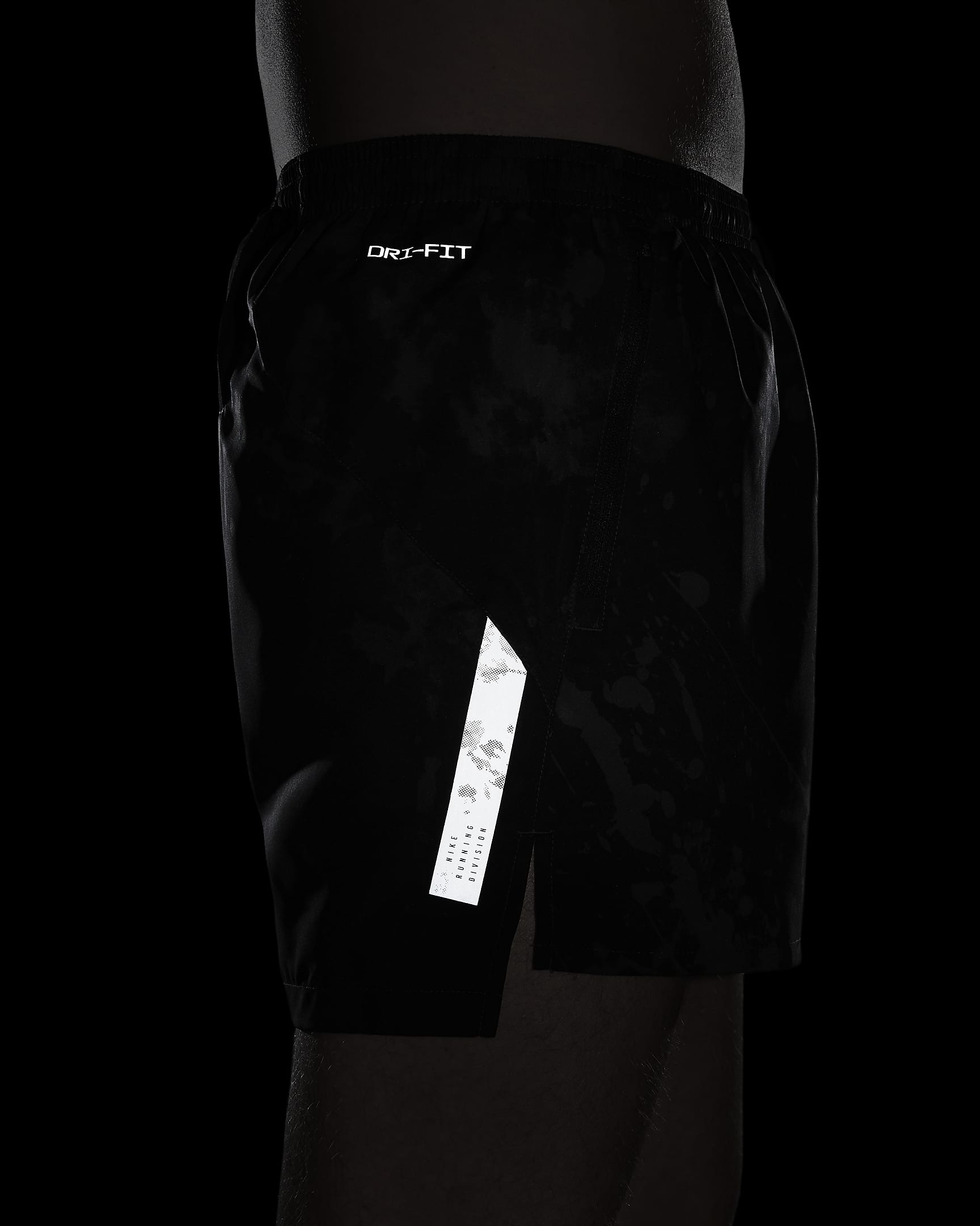 Nike Dri-FIT Run Division Stride Men's 4" Brief-Lined Running Shorts - Black