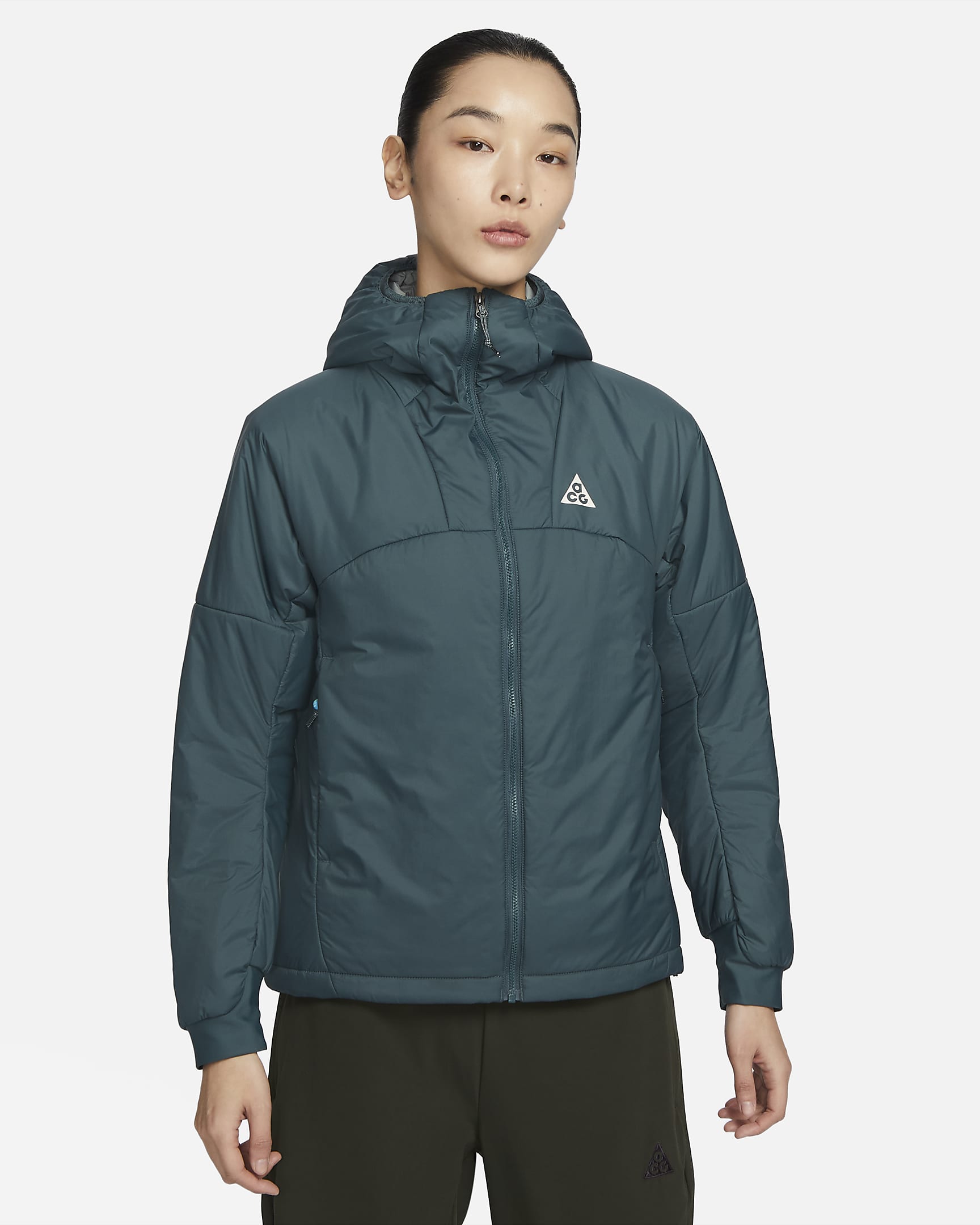 Huvjacka Nike ACG "Rope de Dope" PrimaLoft® med Therma-FIT ADV i lätt vattenavvisande material för kvinnor - Faded Spruce/Mica Green/Summit White