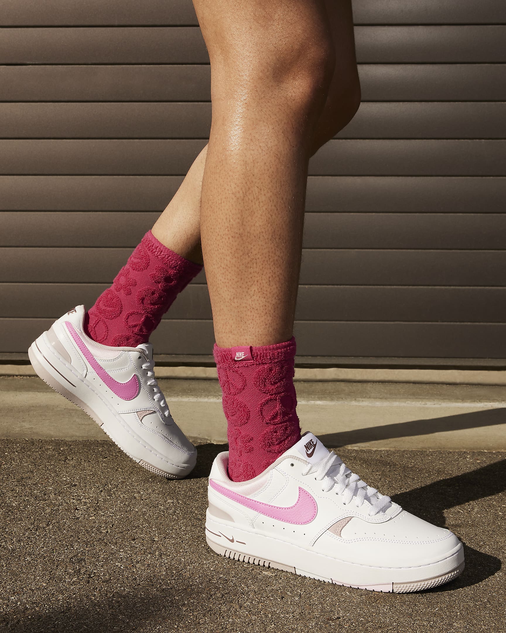 Nike Gamma Force damesko - Hvit/Platinum Violet/Pink Foam/Playful Pink