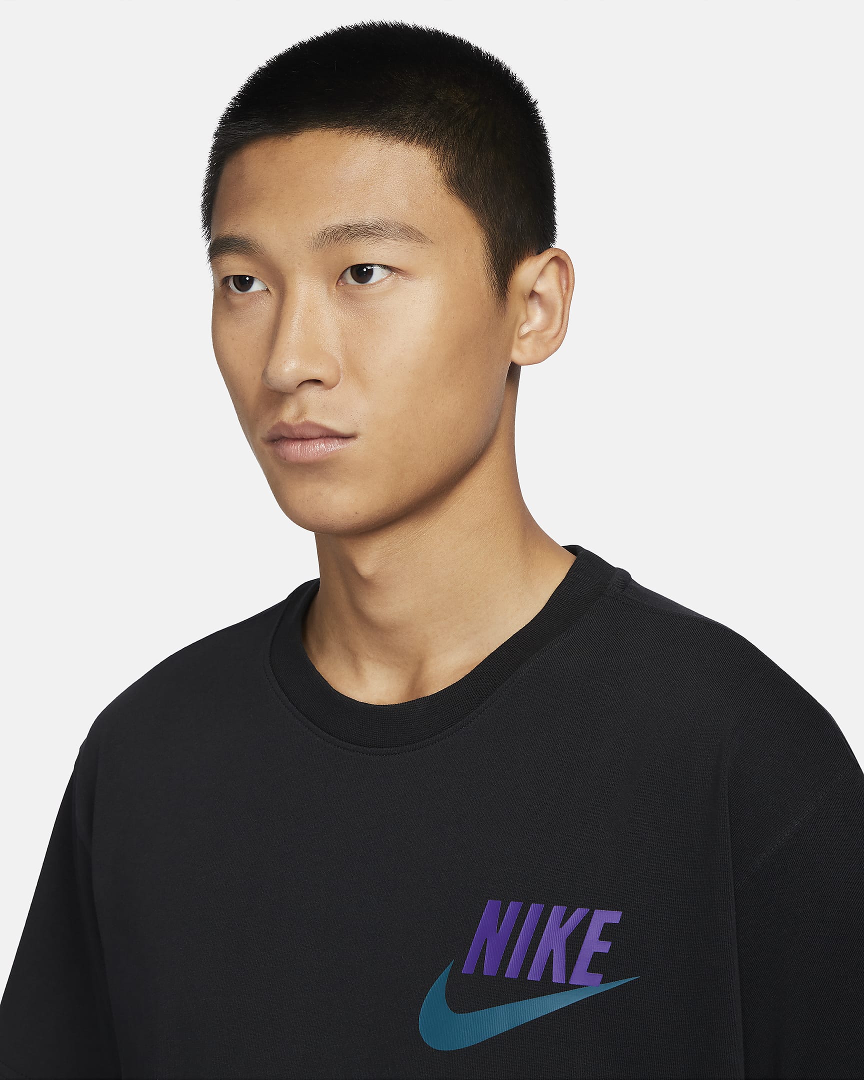 Nike Sportswear Men's Lightweight Short-Sleeve Top. Nike ID