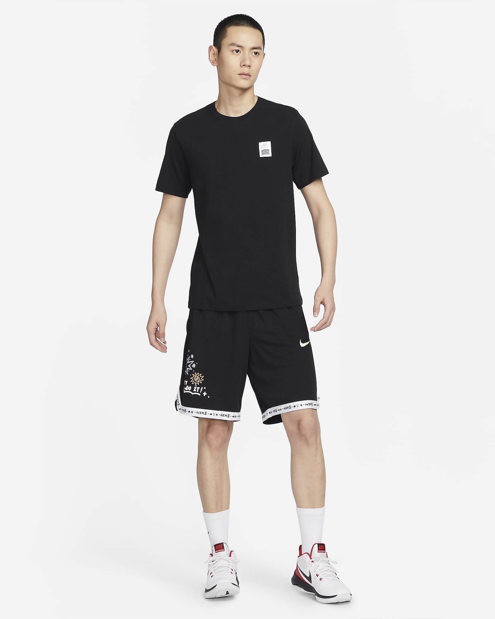 Nike Men's Basketball T-Shirt - Black