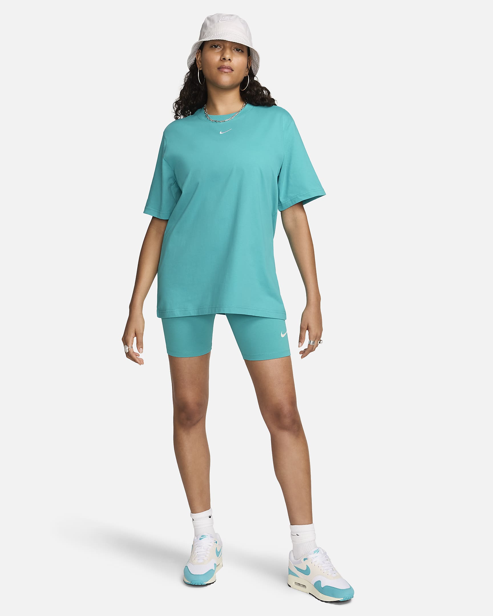 Playera para mujer Nike Sportswear Essential - Cactus empolvado/Blanco