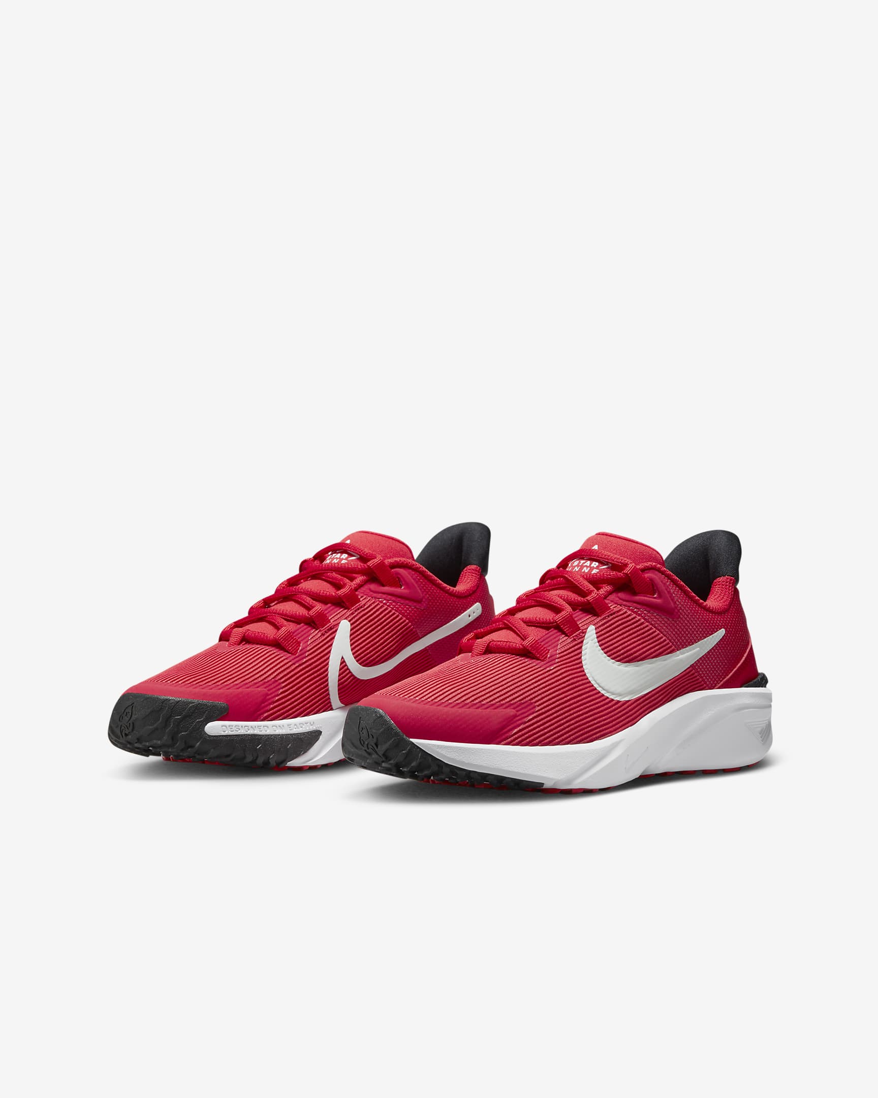 Buty do biegania po asfalcie dla dużych dzieci Nike Star Runner 4 - University Red/Czerń/Biel/Summit White