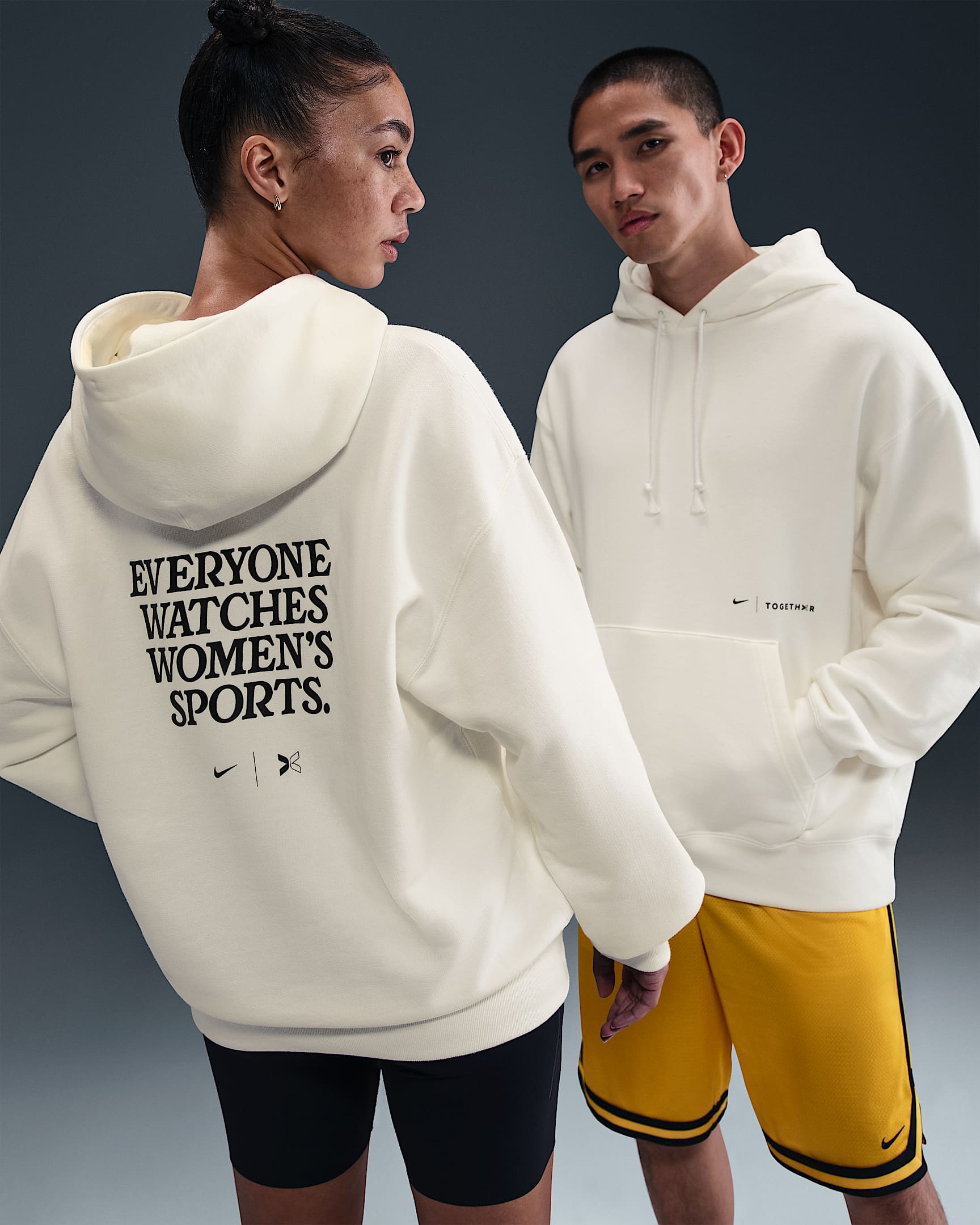 Everyone Watches Women's Sports™ Sudadera con gorro sin cierre Nike by TOGETHXR - Vela/Negro