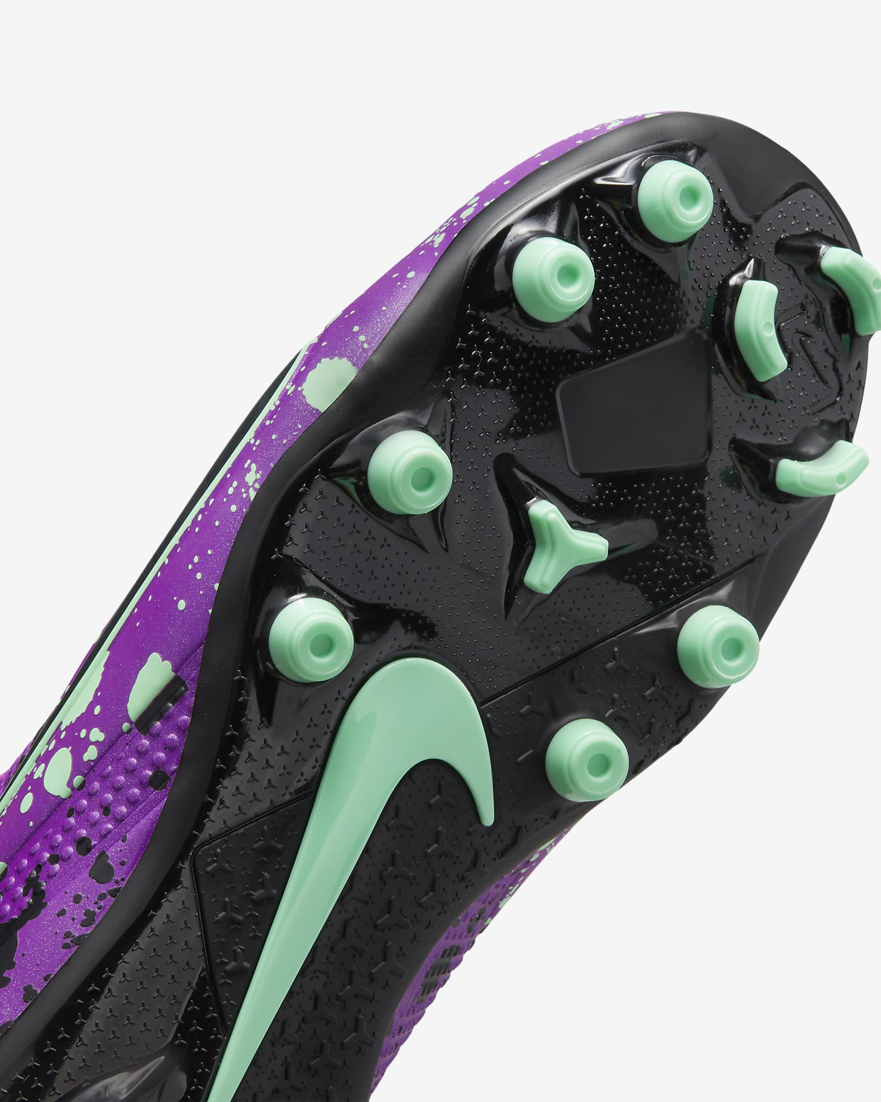 Nike Alpha Huarache 8 Kids' Lacrosse Cleats.