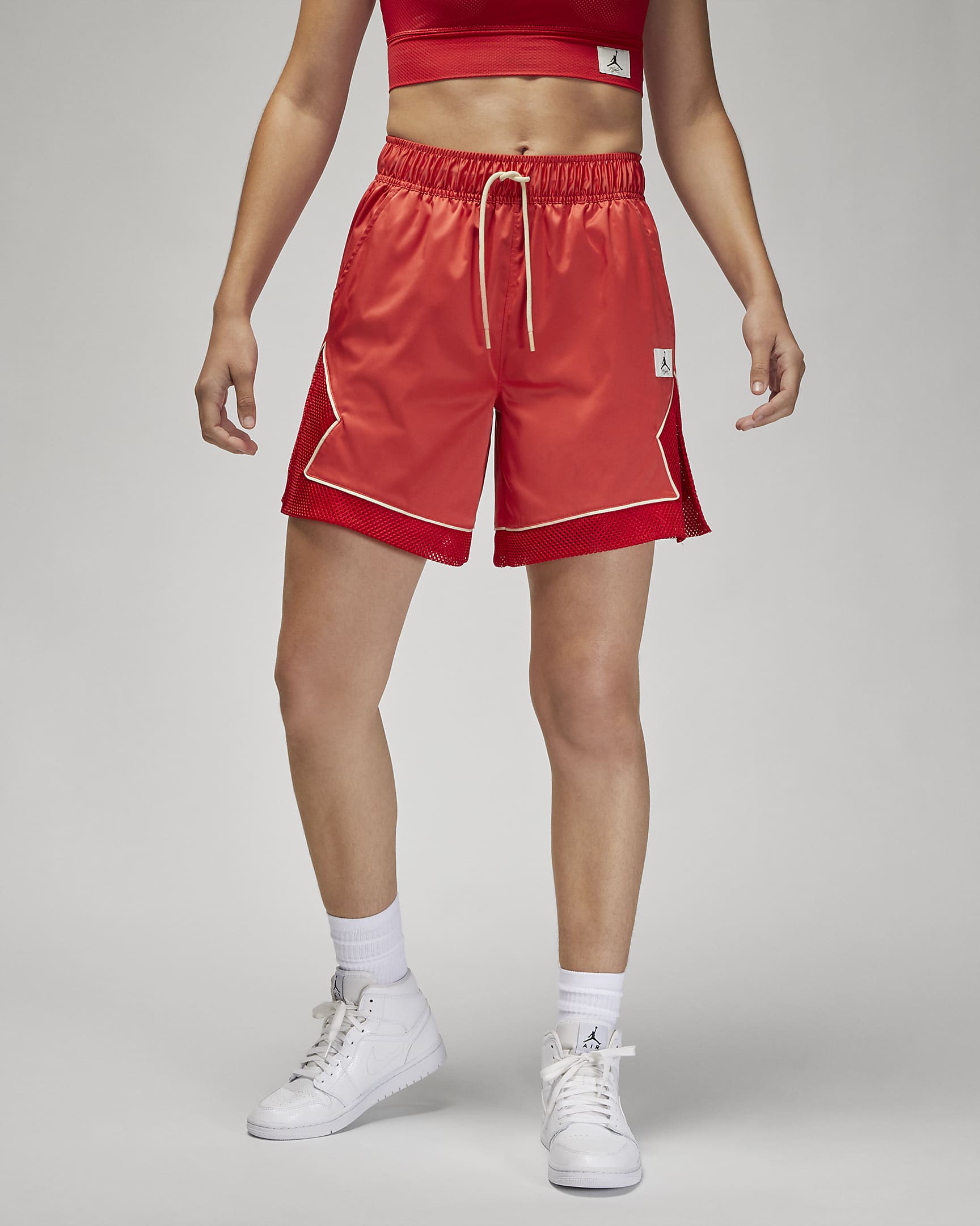 Jordan Essentials Women's Diamond Shorts. Nike IE
