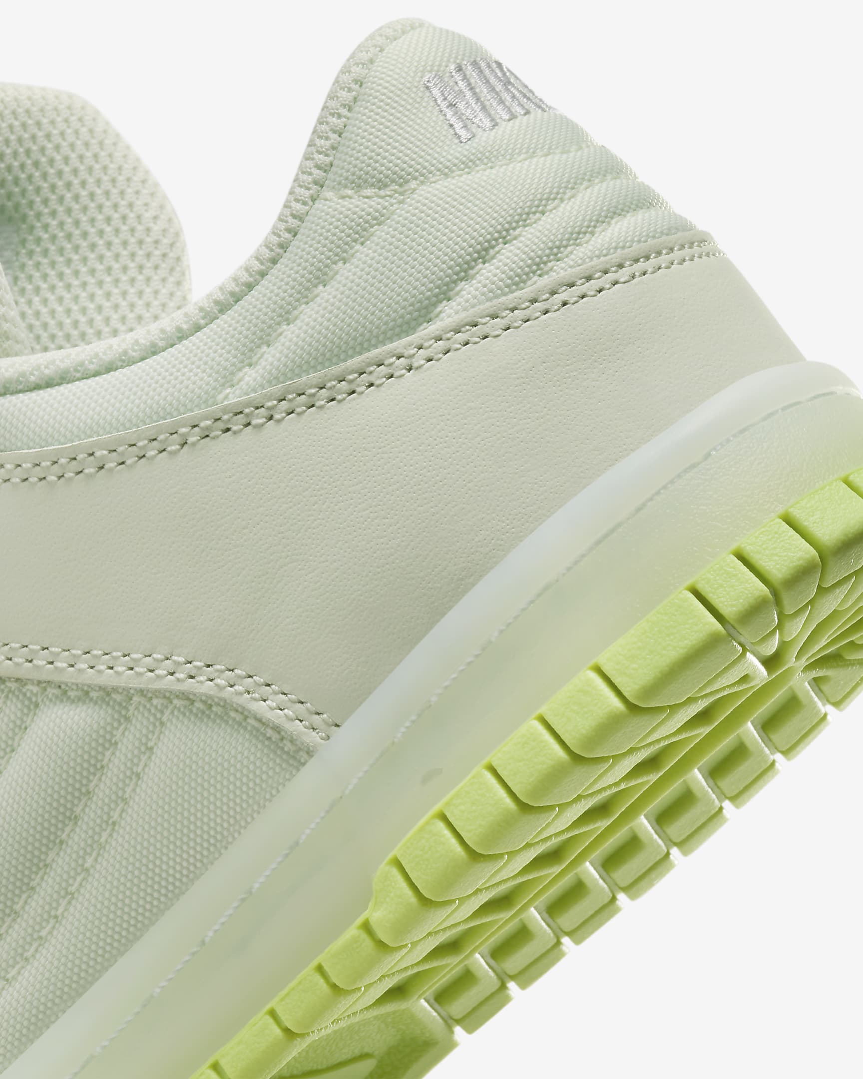 Nike Dunk Low SE Older Kids' Shoes. Nike NL