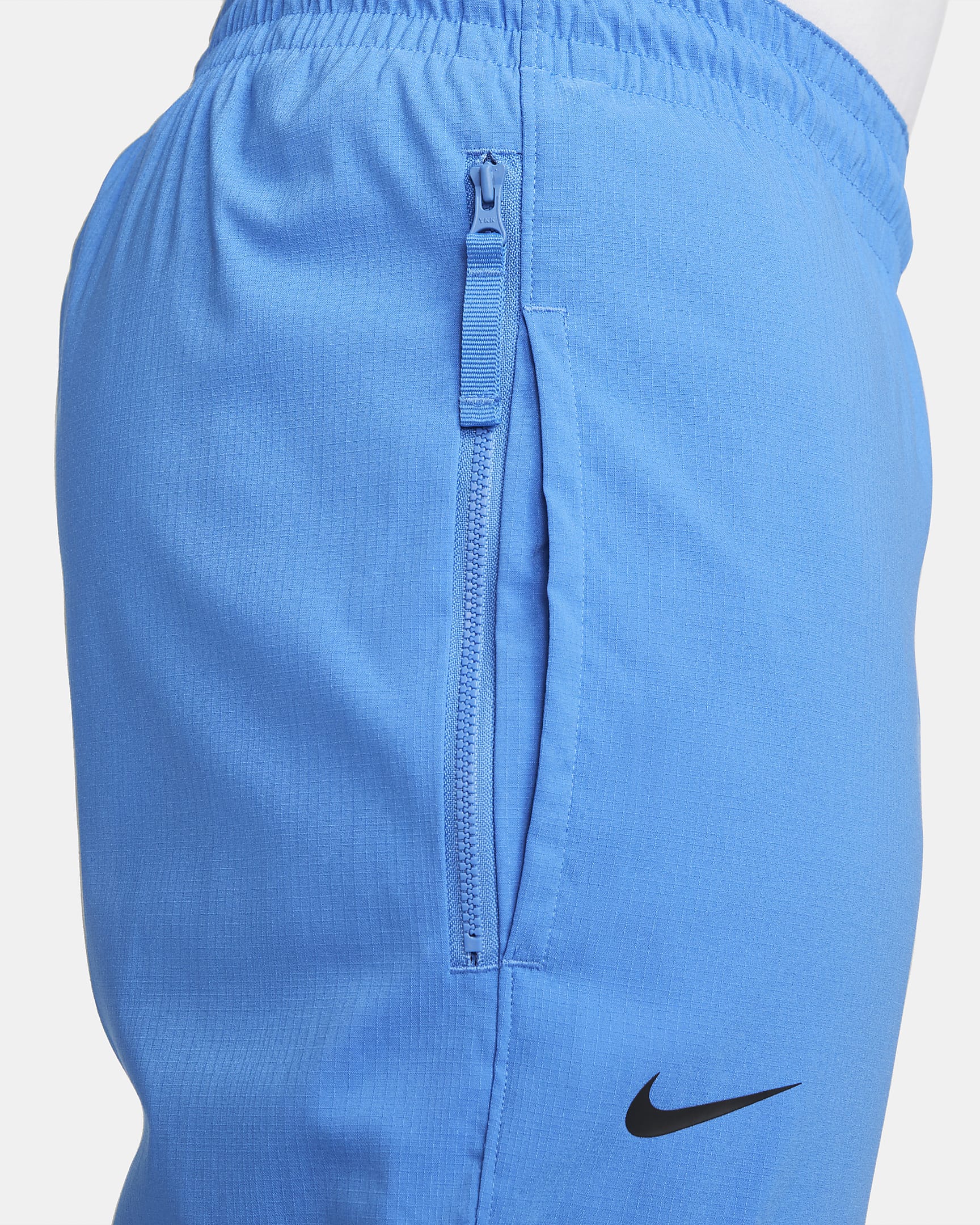 Nike DNA Men's Woven Basketball Pants.