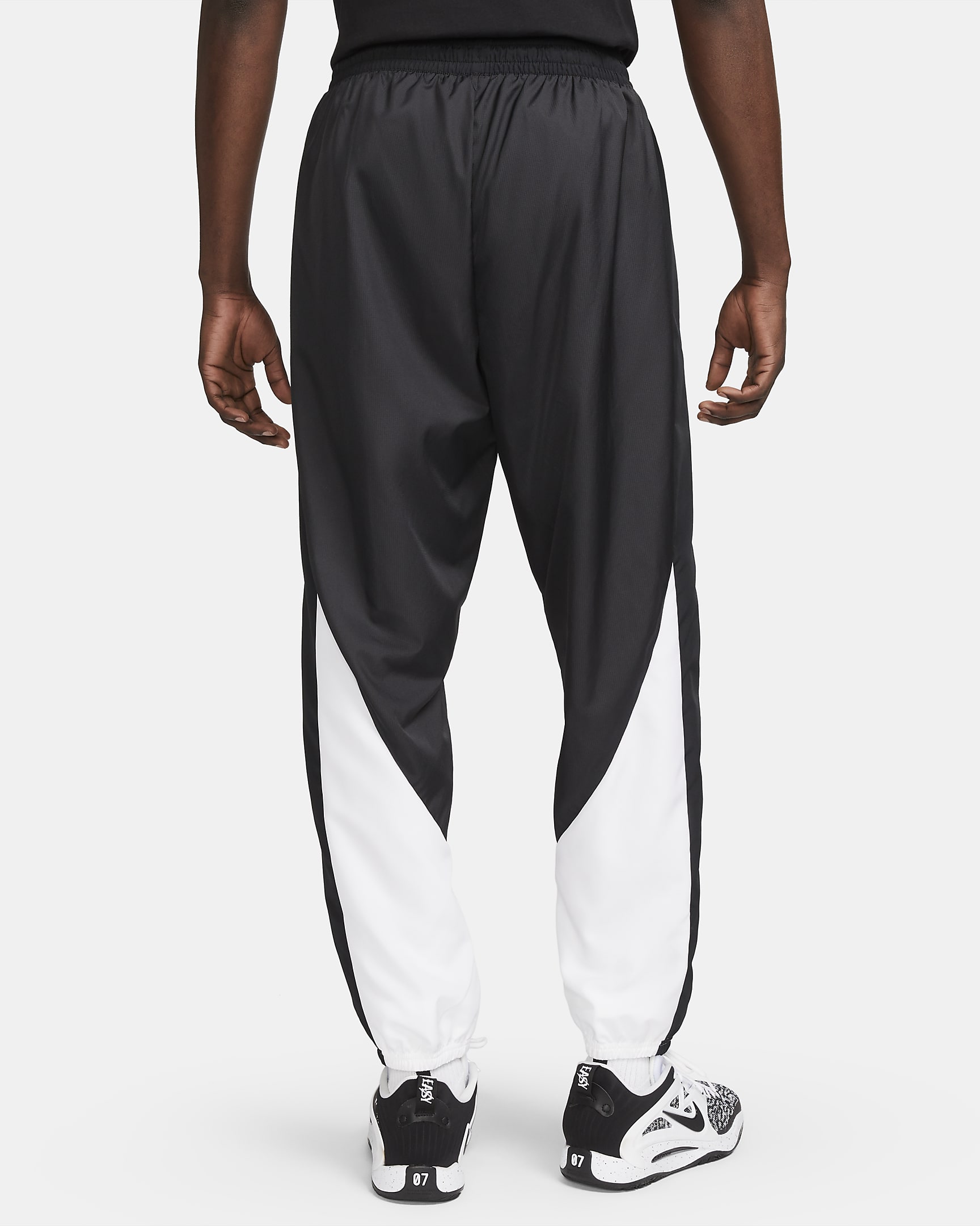 Nike Starting 5 Men's Basketball Trousers. Nike LU