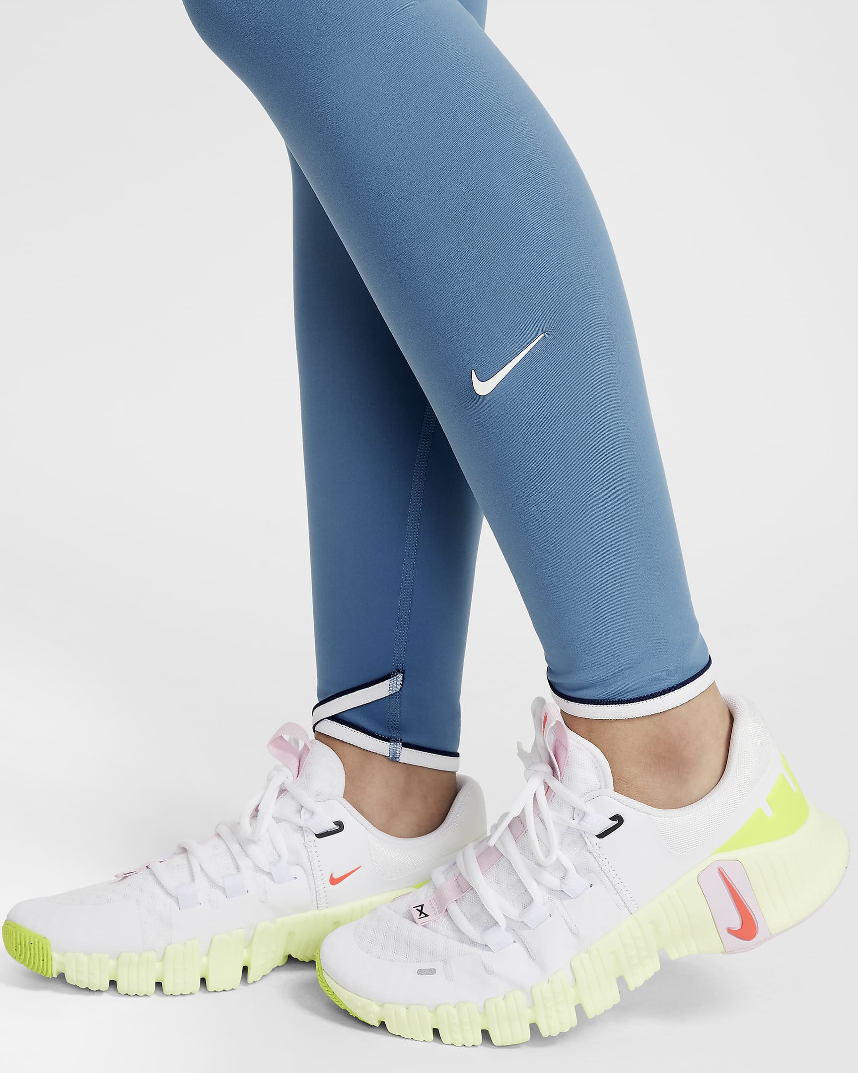 Nike One Dri-FIT-Leggings mit hohem Taillenbund (Mädchen) - Aegean Storm/Weiß/Midnight Navy/Weiß