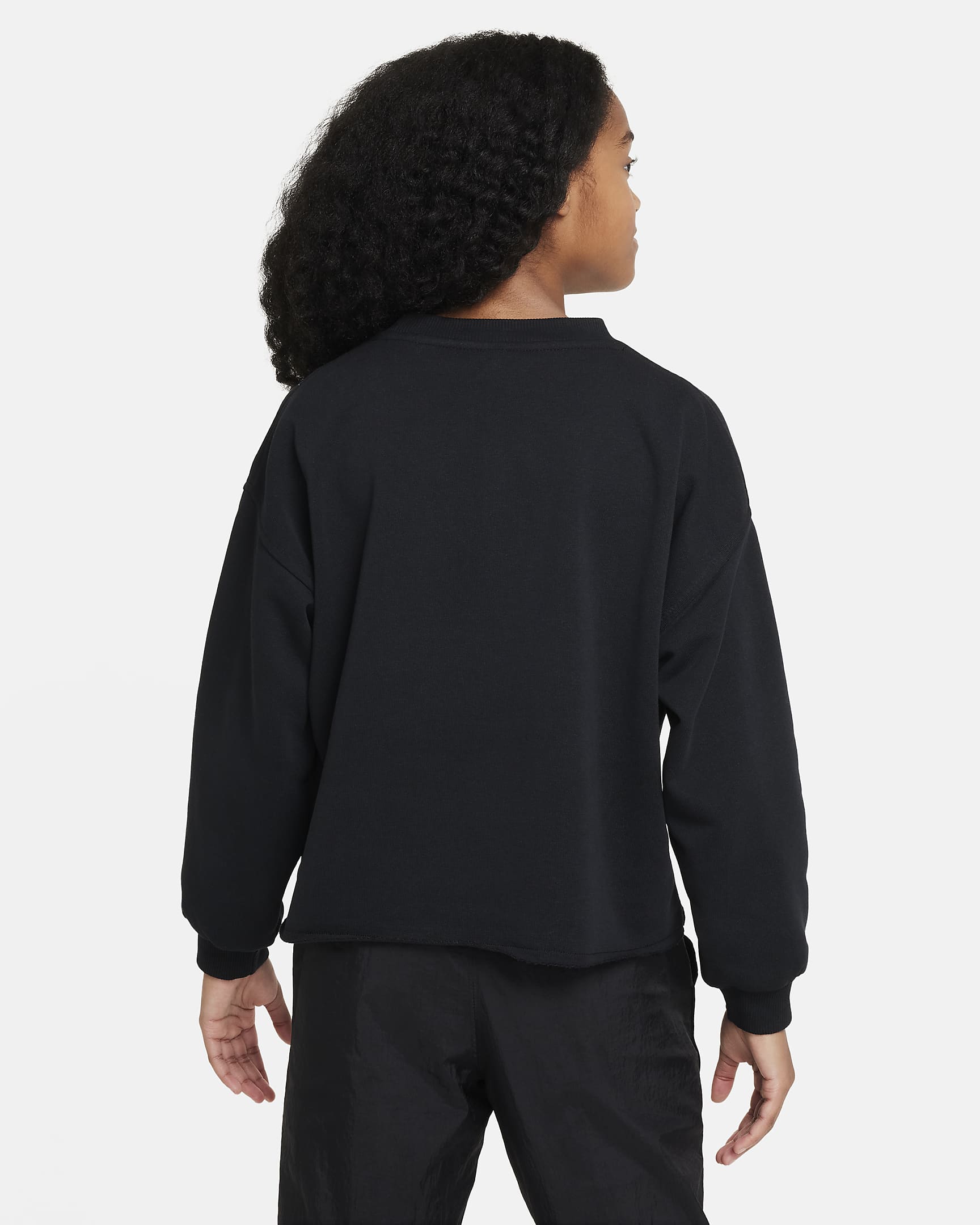 Nike Sportswear Older Kids' (Girls') Dri-FIT Crew-Neck Sweatshirt. Nike UK