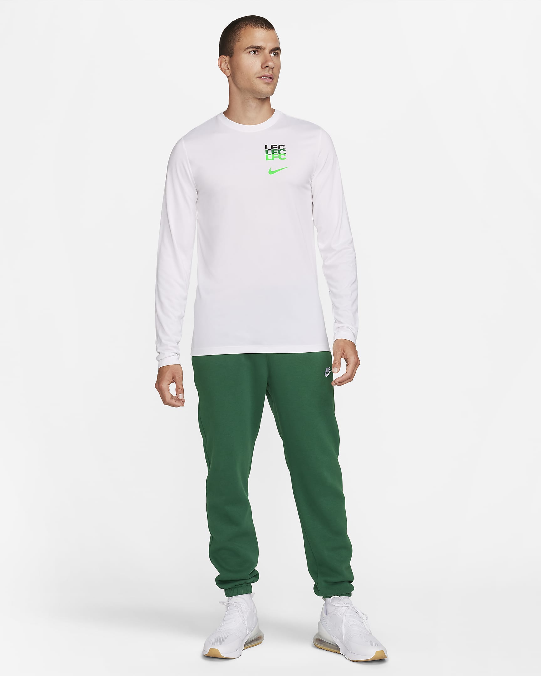 Liverpool F.C. Legend Men's Nike Football LongSleeve TShirt. Nike UK