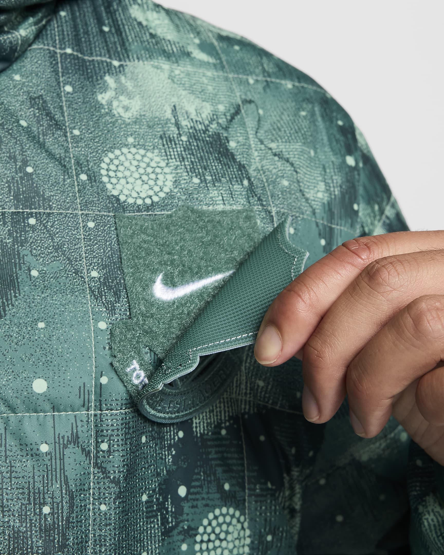 tottenham hotspur nike jacket