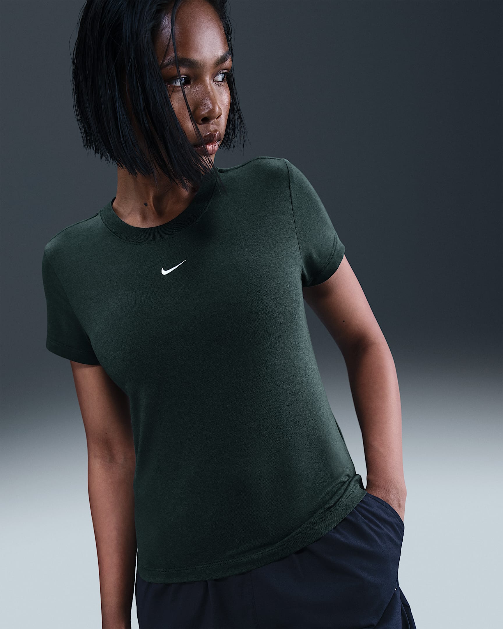 Nike Sportswear Chill Knit Women's T-Shirt - Seaweed/Sail