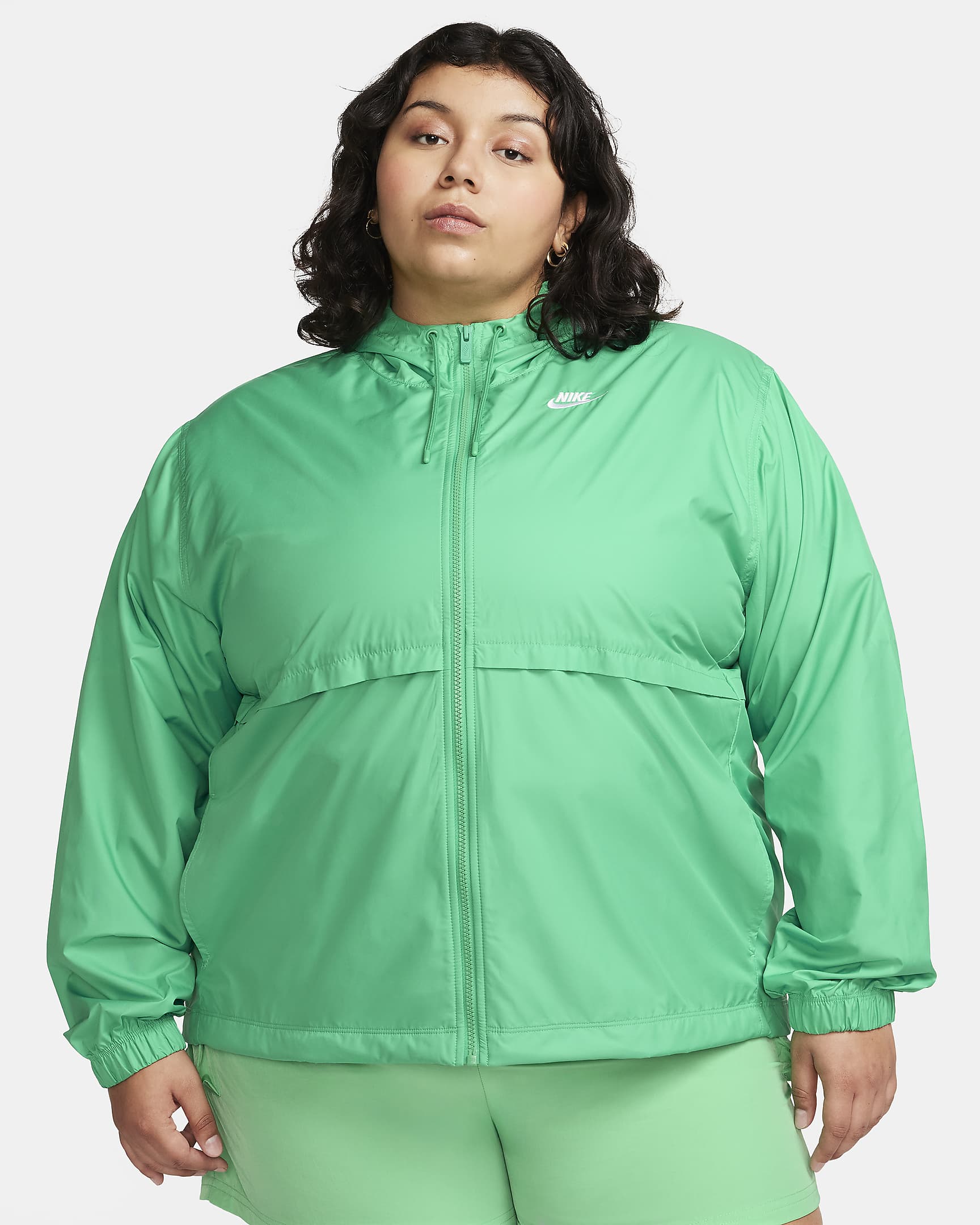 Nike Sportswear Essential Repel Women's Woven Jacket (Plus Size).