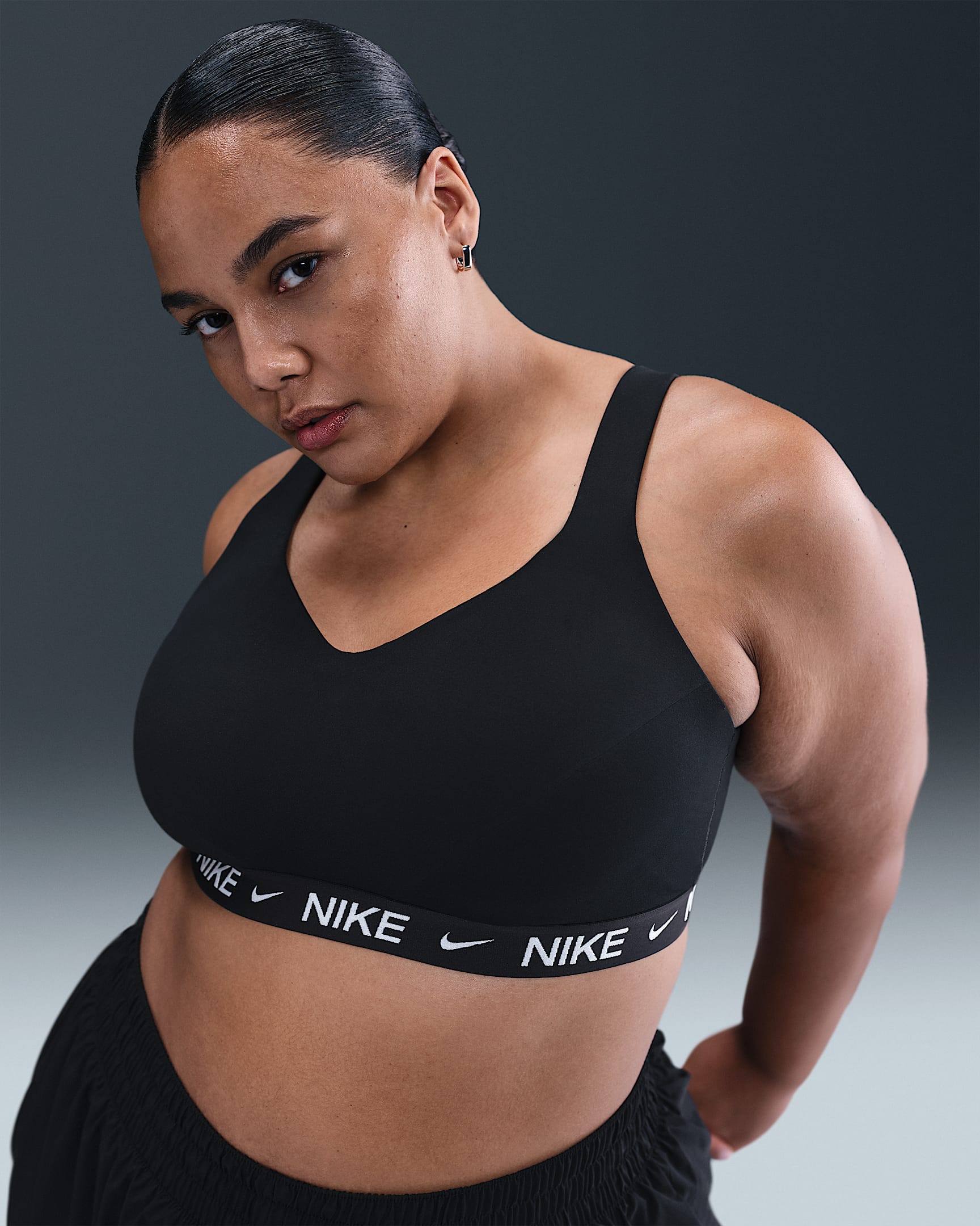 Brassière de sport réglable rembourrée à maintien supérieur Nike Indy pour femme (grande taille) - Noir/Noir/Blanc