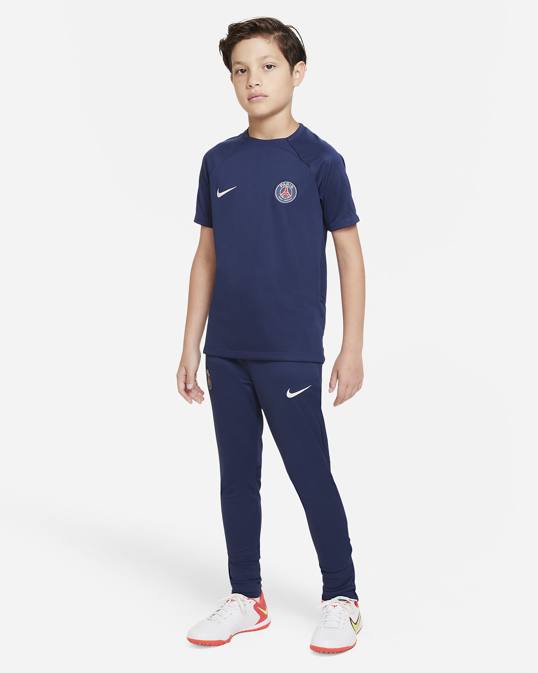 Paris Saint-Germain Academy Pro Big Kids' Nike Dri-FIT Knit Soccer ...