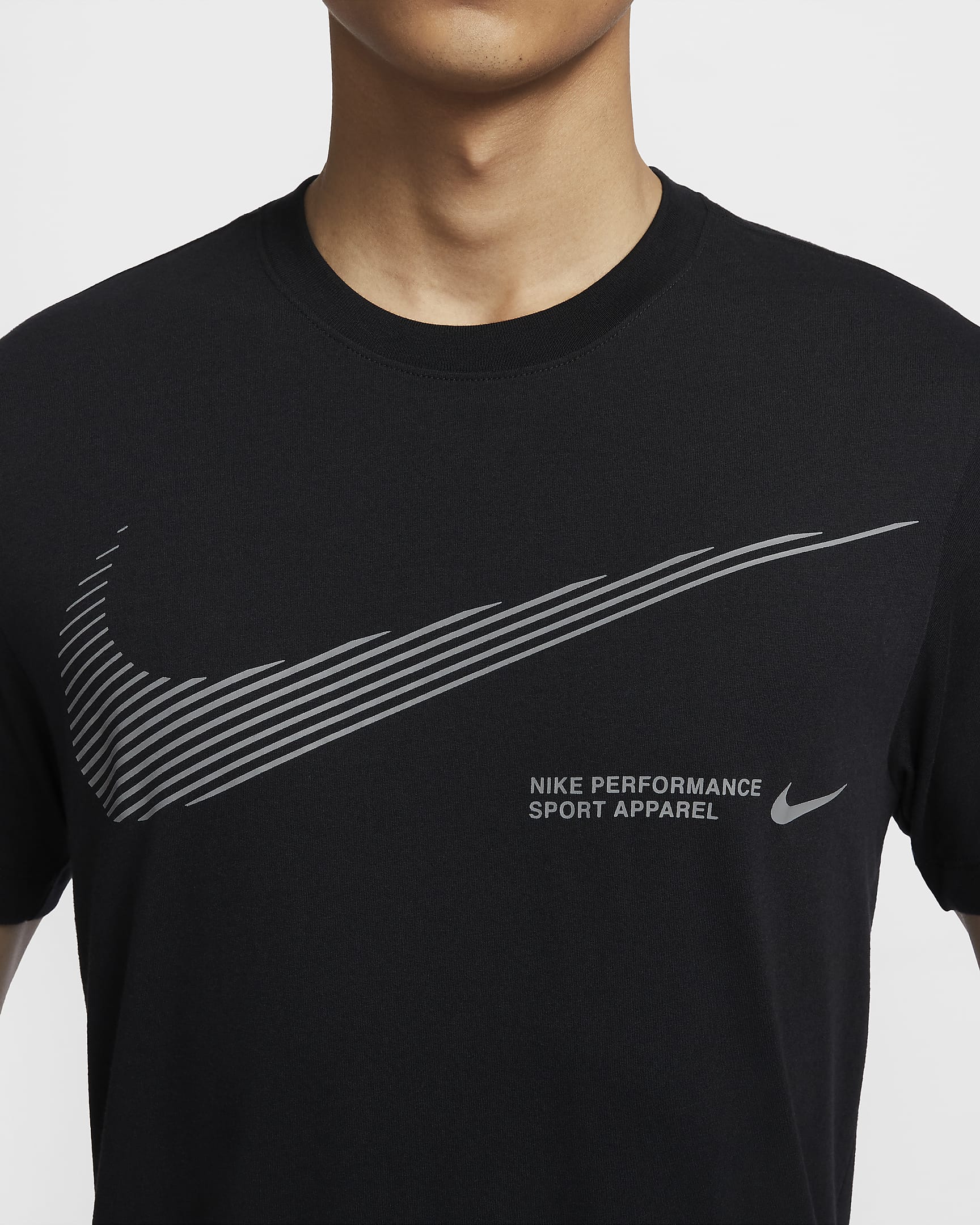 Nike Men's Dri-FIT Fitness T-Shirt - Black