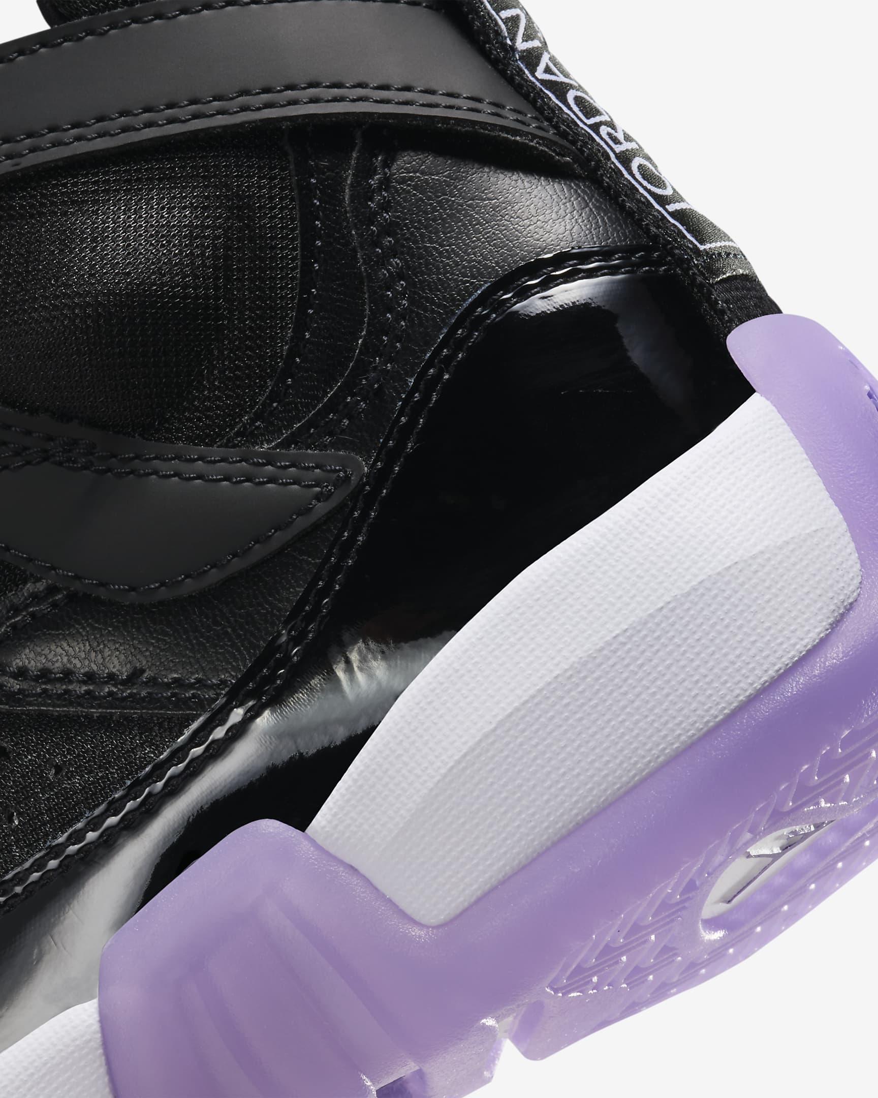 Jumpman Two Trey Women's Shoes. Nike IE