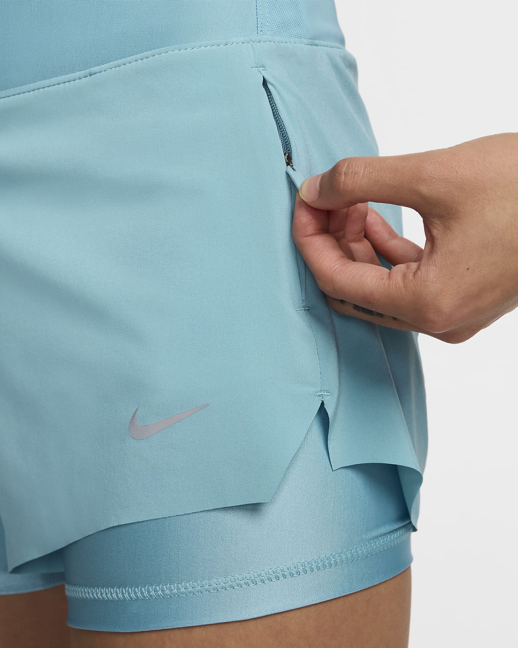 Nike Dri-FIT Swift 女款中腰 3" 二合一跑步口袋短褲 - Denim Turquoise