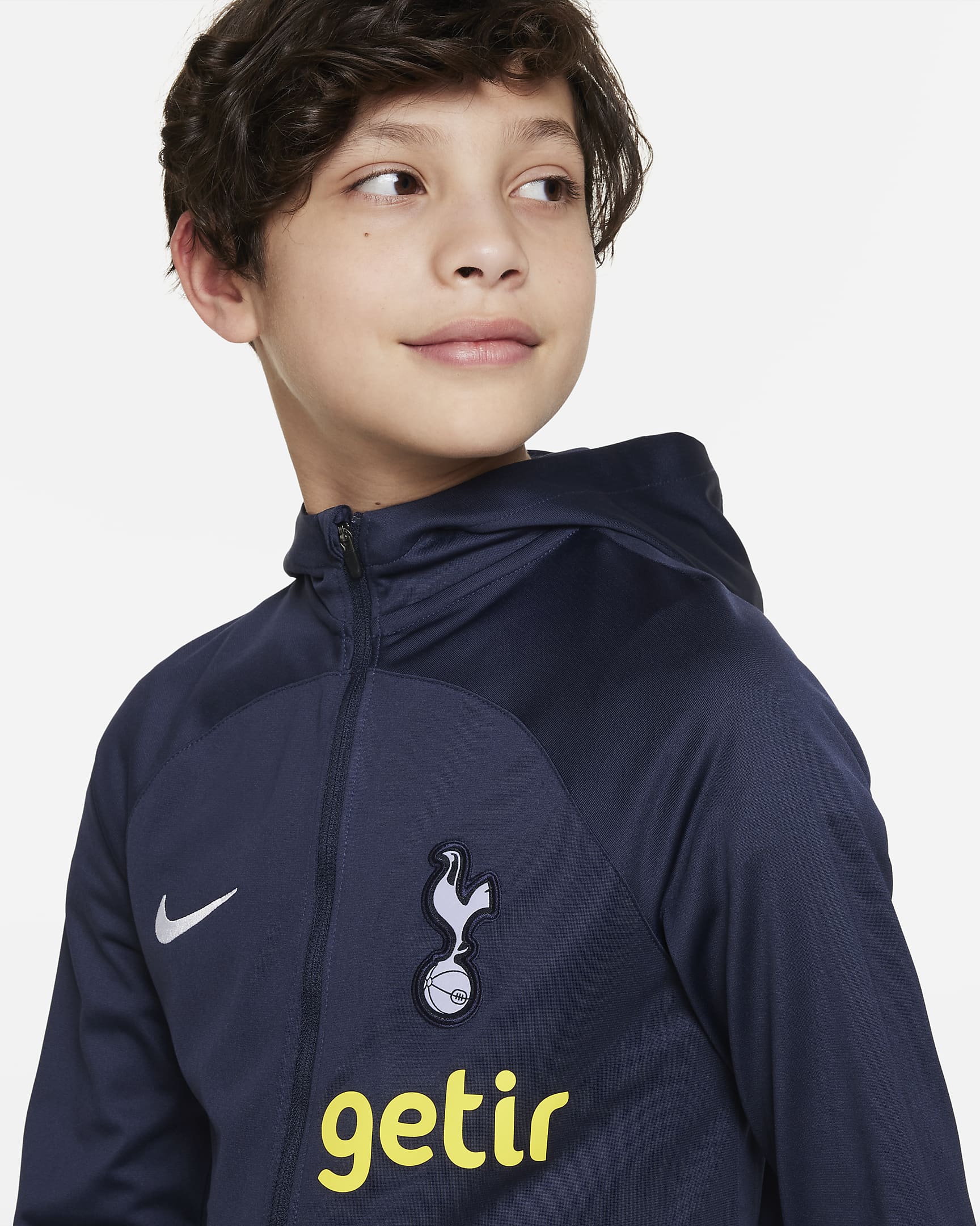 tottenham nike trainers