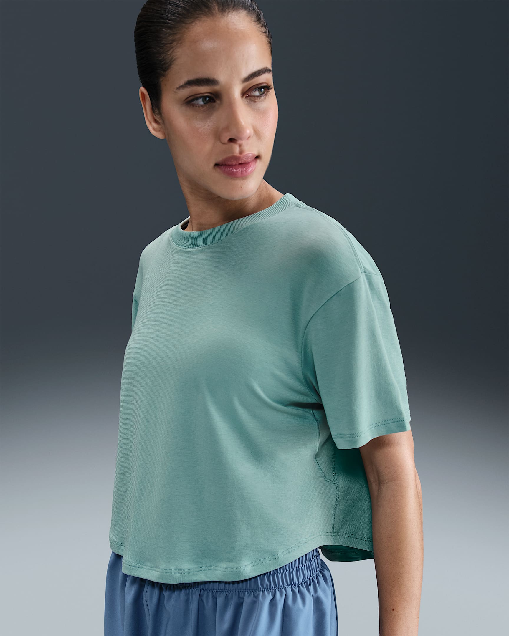 Nike One Relaxed Women's Dri-FIT Cropped Short-Sleeve Top - Cannon/White