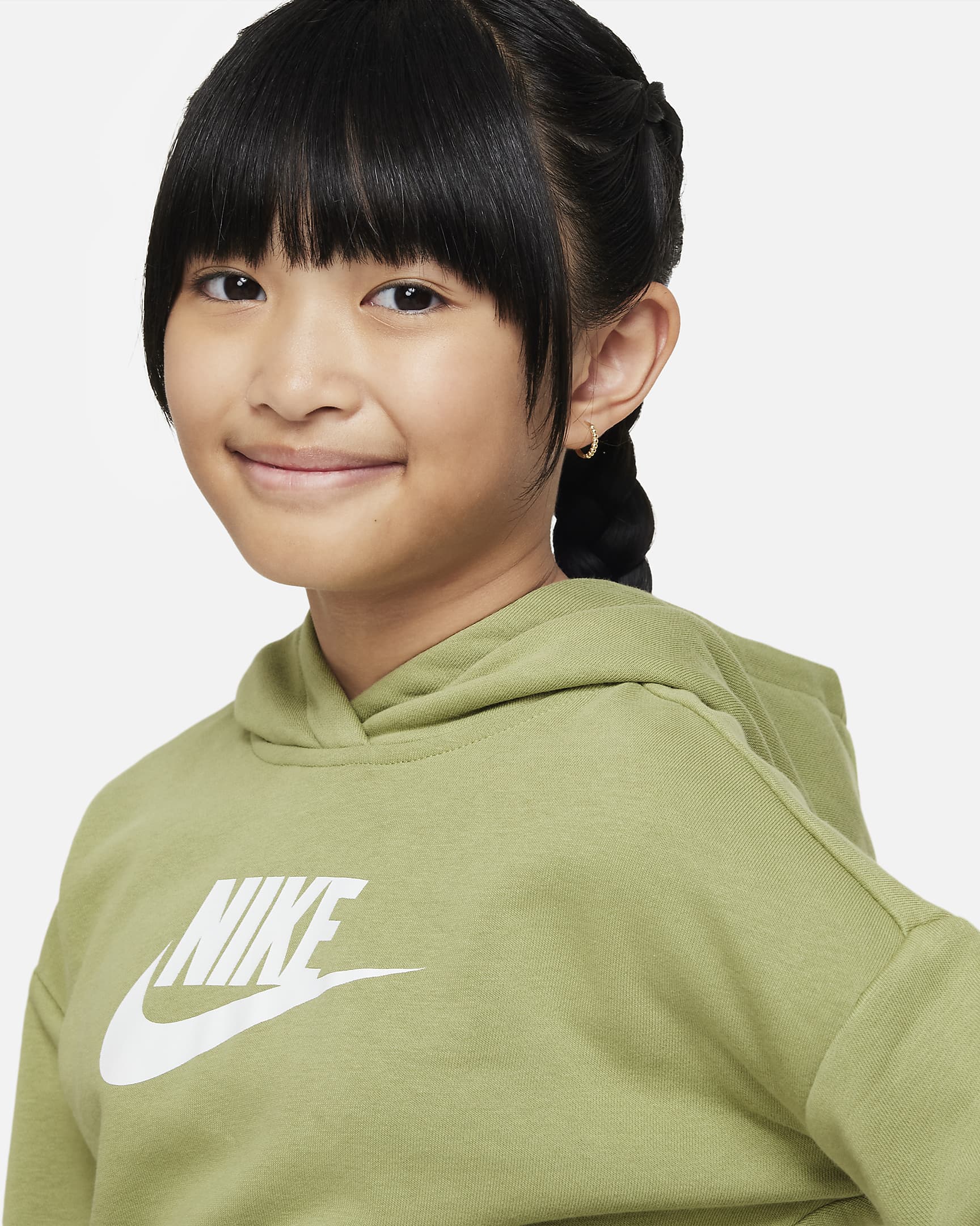 Nike Sportswear Club Big Kids' (Girls') French Terry Cropped Hoodie ...
